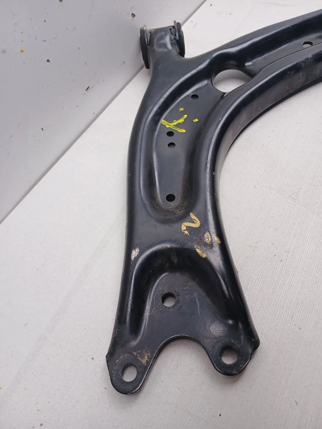 Brazo Suspension Inferior Delantero Izquierdo para Audi Q3 Sportback (F3N)