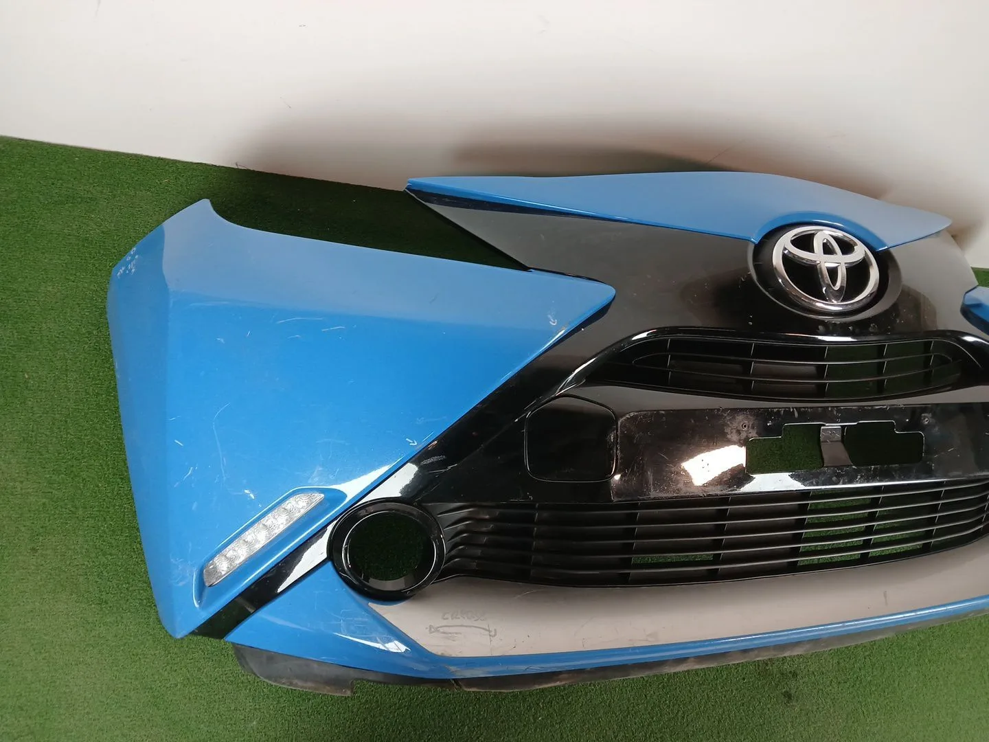 Paragolpes Delantero para Toyota Aygo (_B4_)