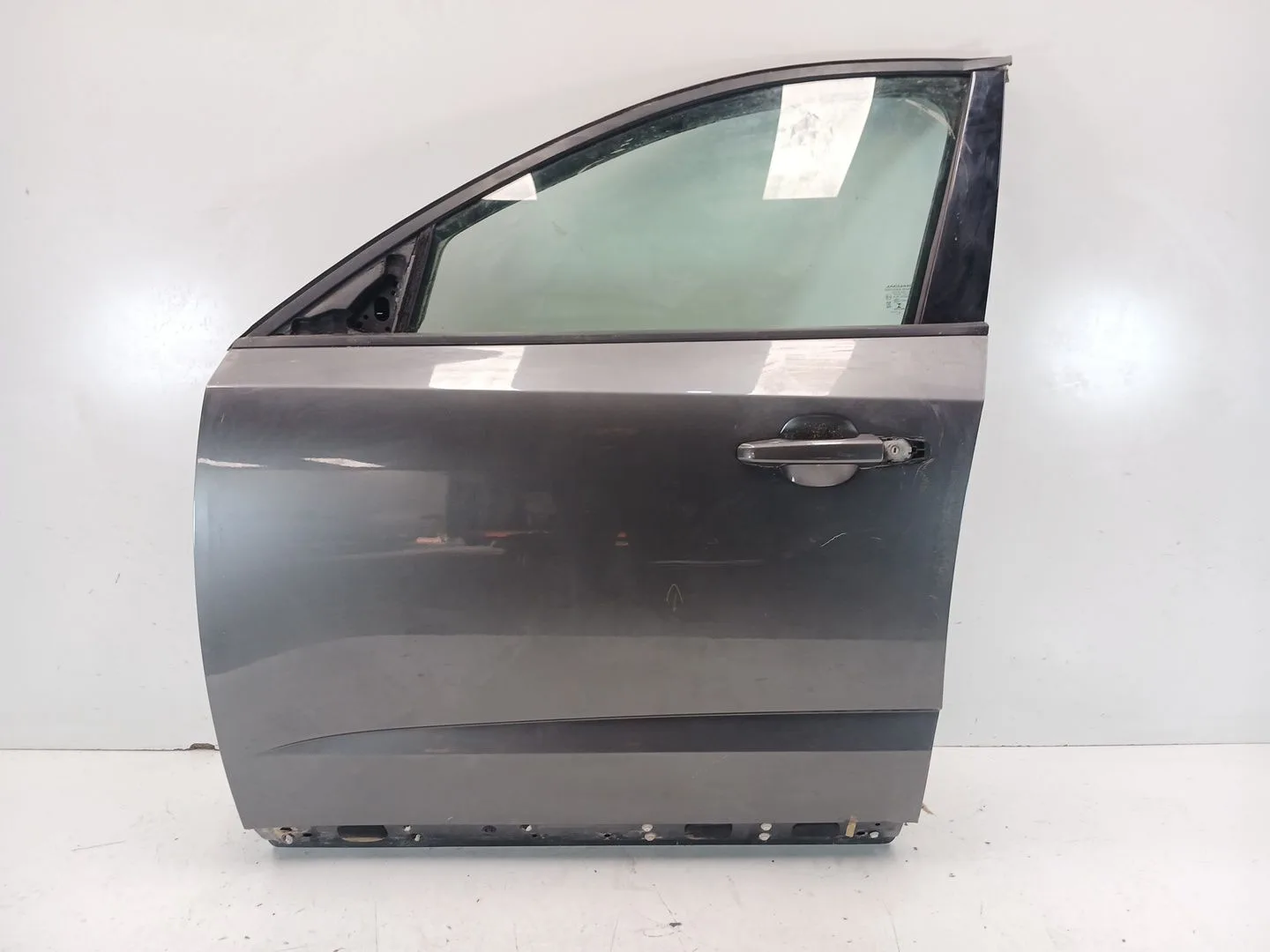 Puerta Delantera Izquierda para Jaguar E-Pace (X540)