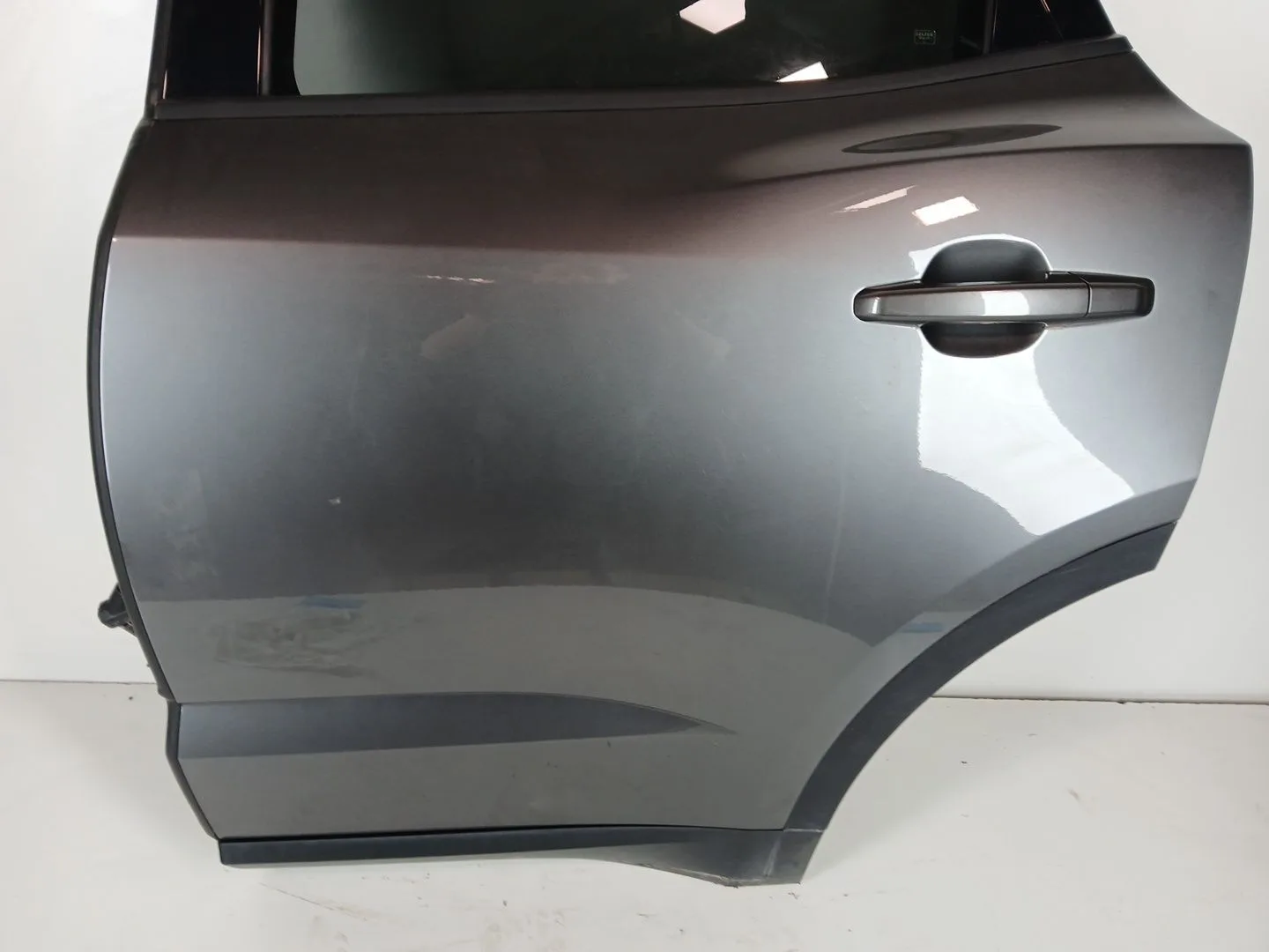 Puerta Trasera Izquierda para Jaguar E-Pace (X540)