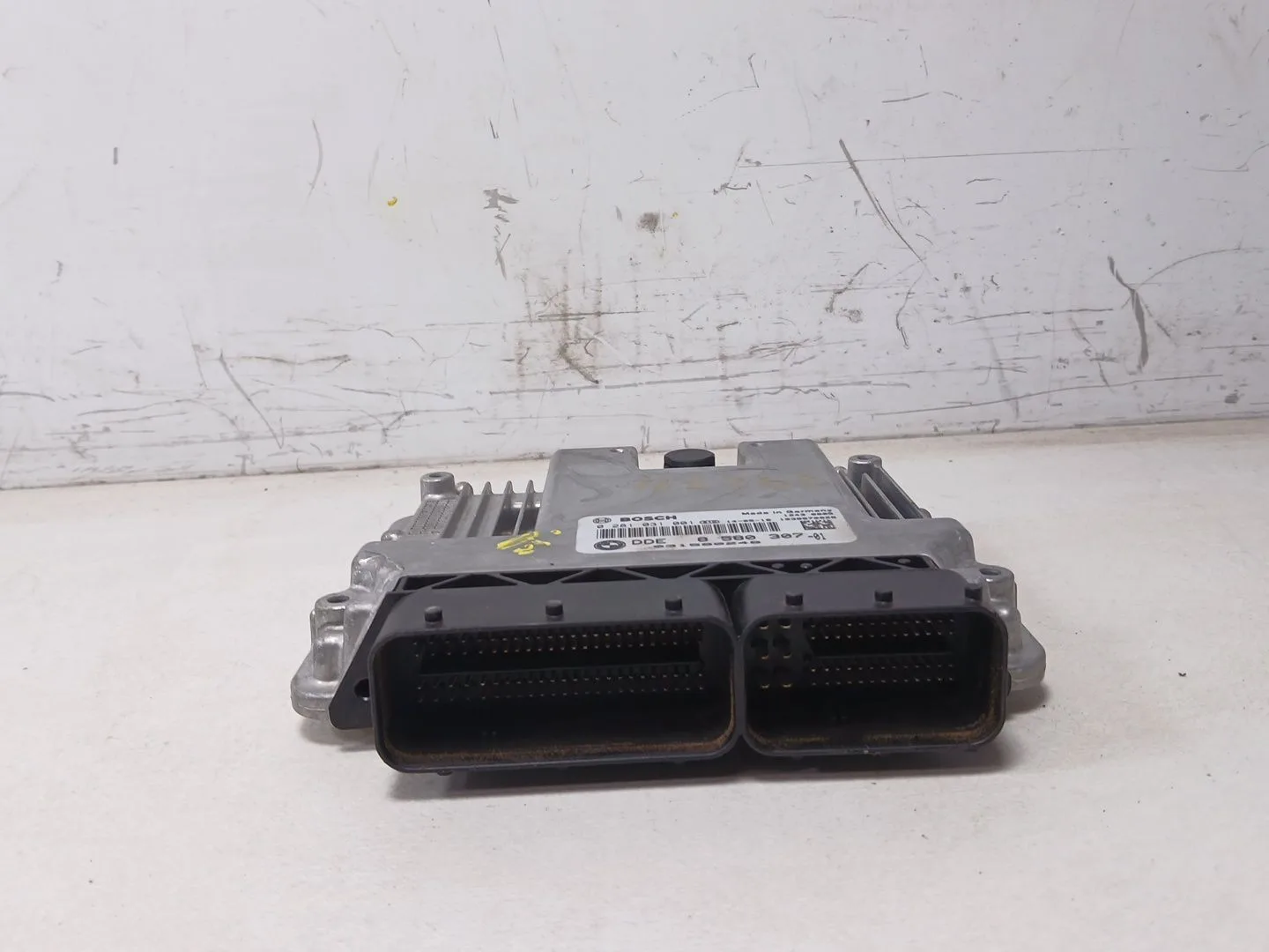 Centralita Motor Uce para Bmw X1 (E84)