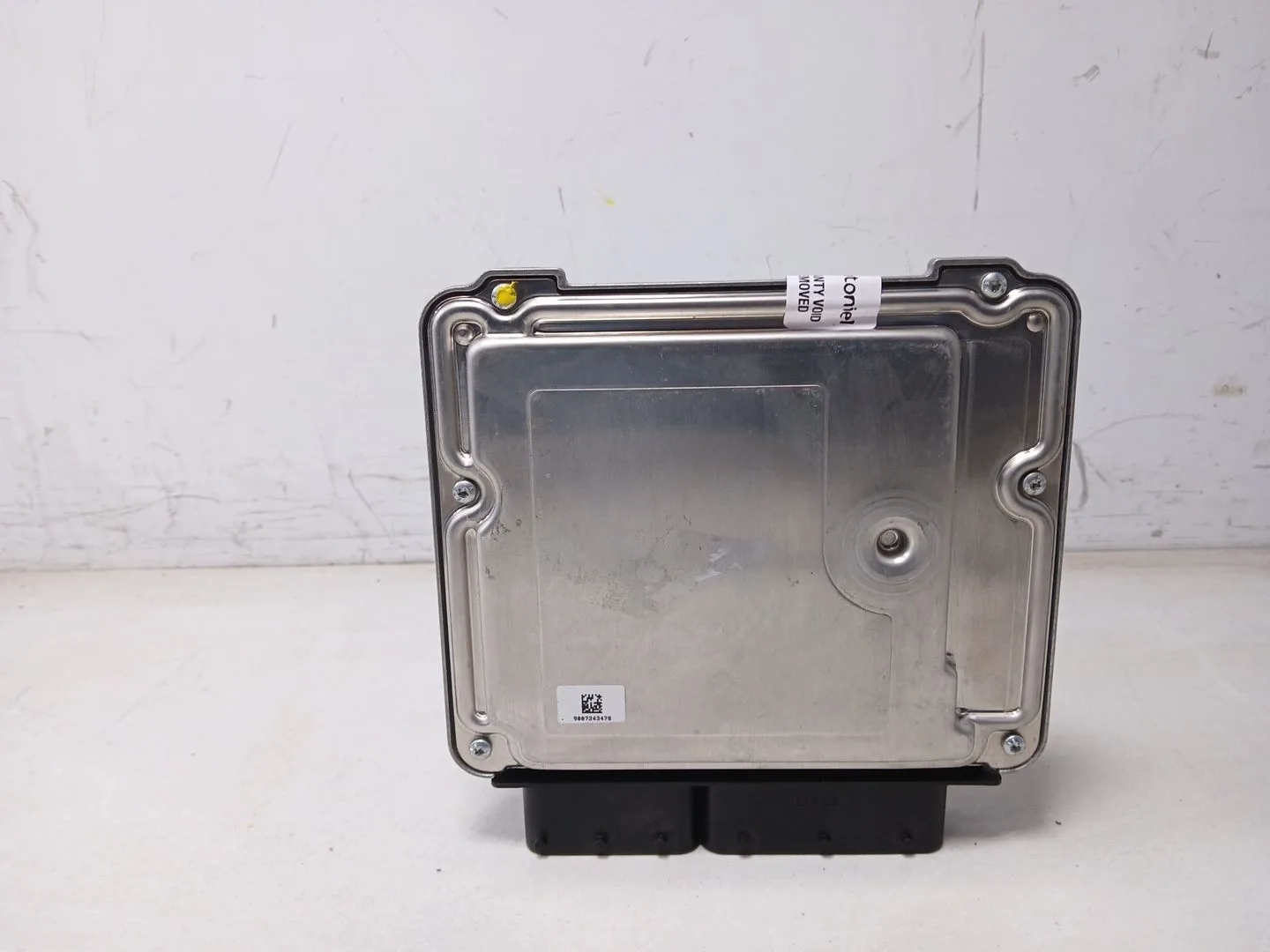 Centralita Motor Uce para Bmw X1 (E84)