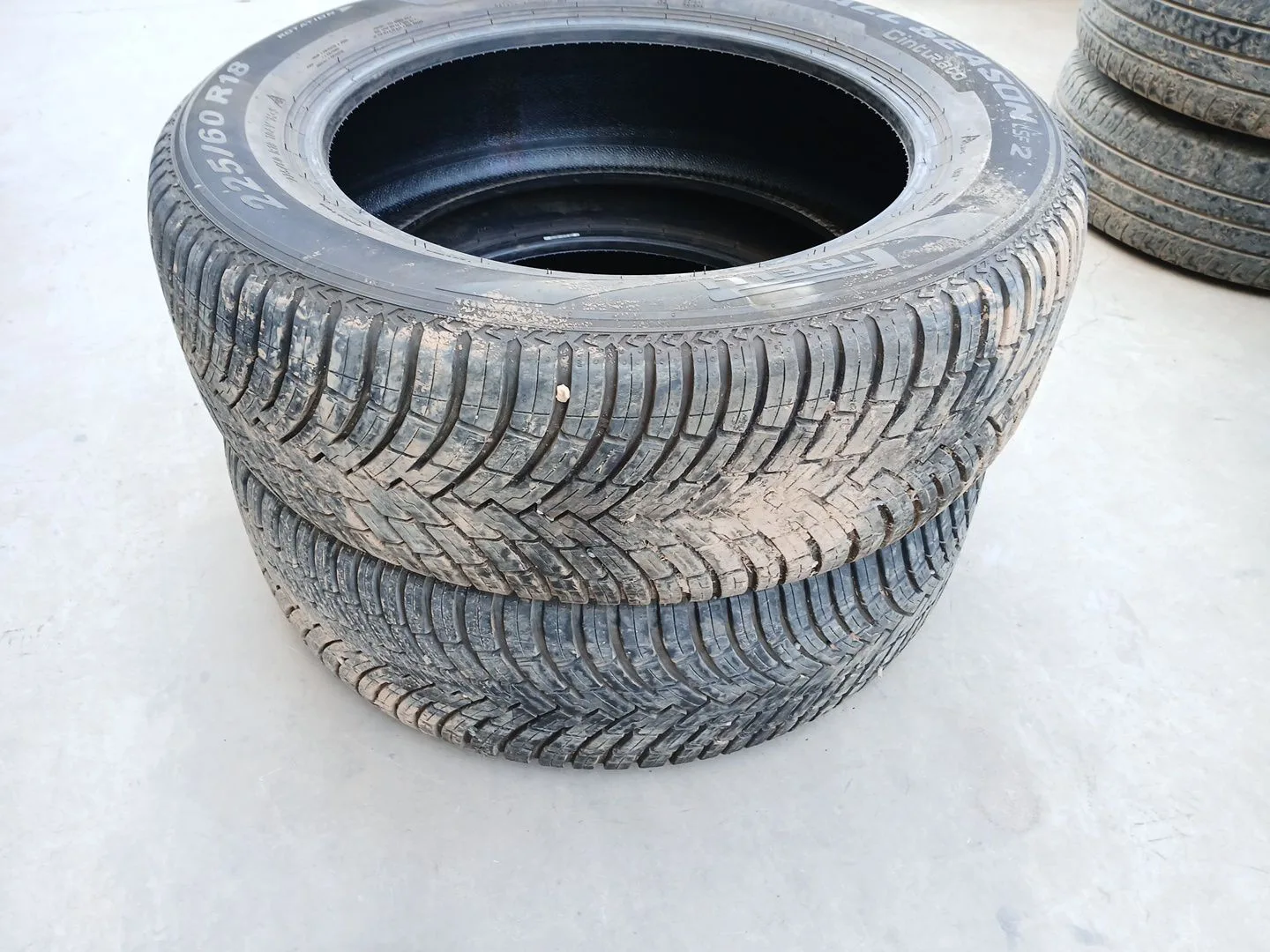 Neumatico para Ford Kuga Iii (Dfk)