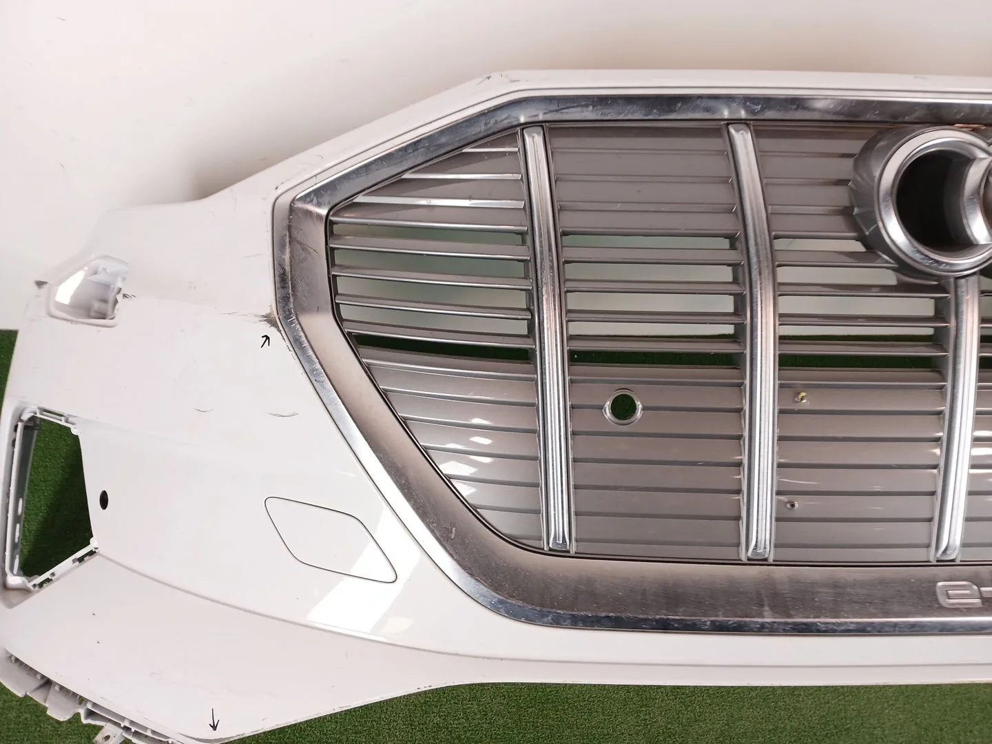 Paragolpes Delantero para Audi E-Tron (Gen)