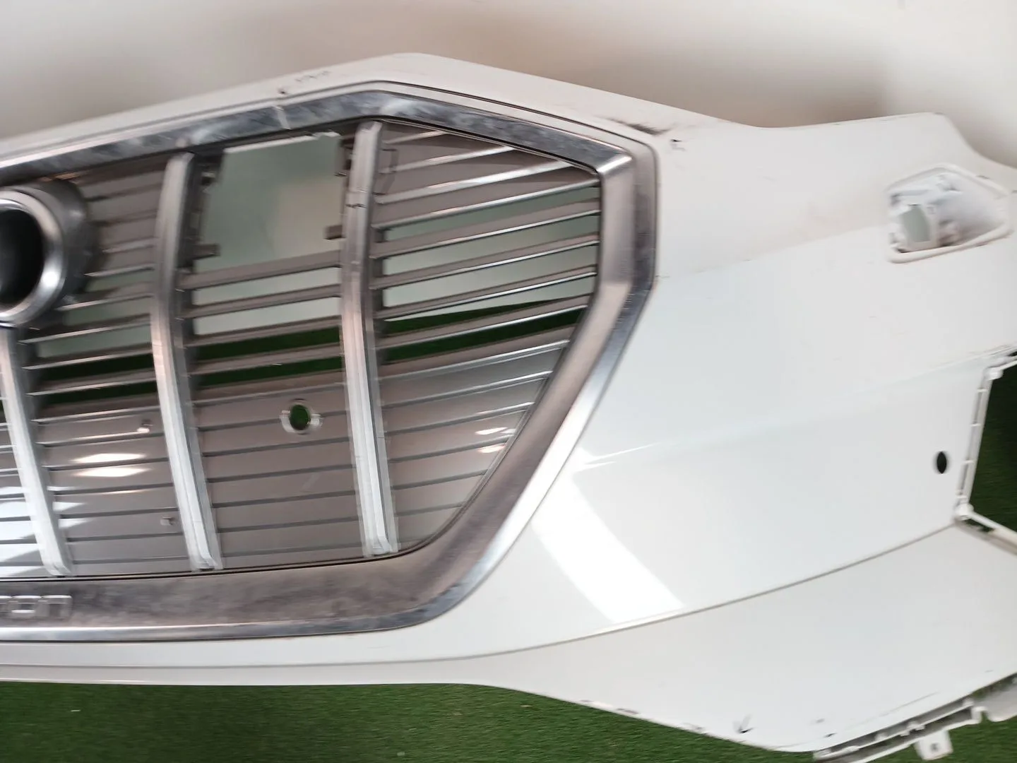Paragolpes Delantero para Audi E-Tron (Gen)