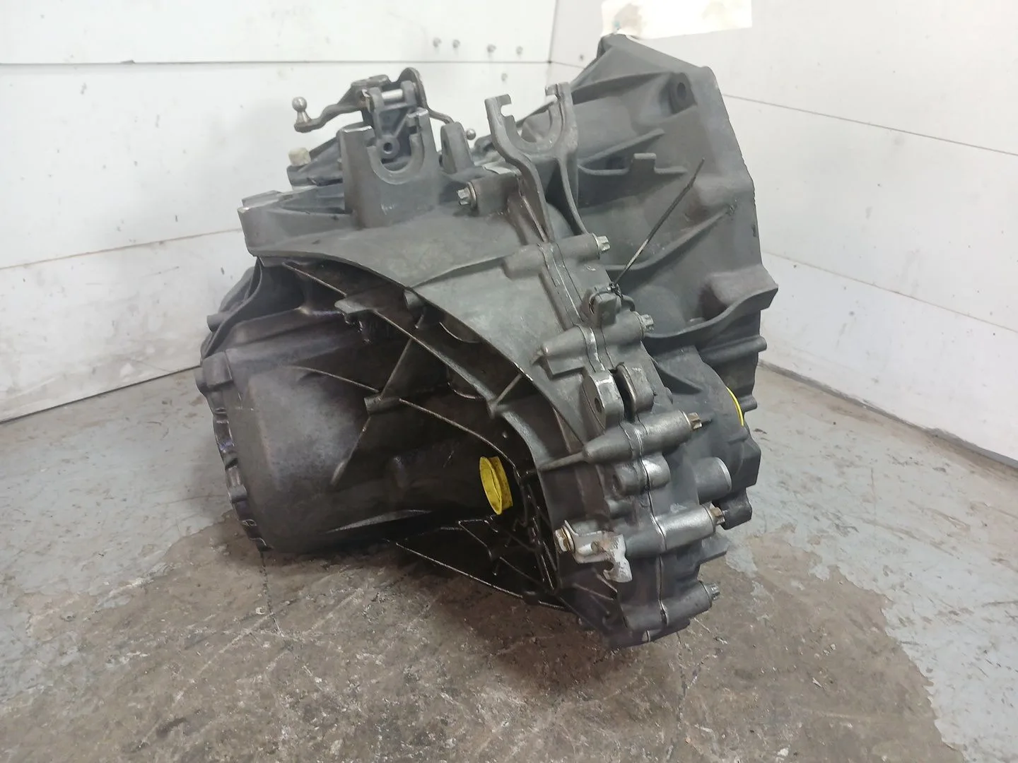 Caja Cambios para Bmw 1 (F40)