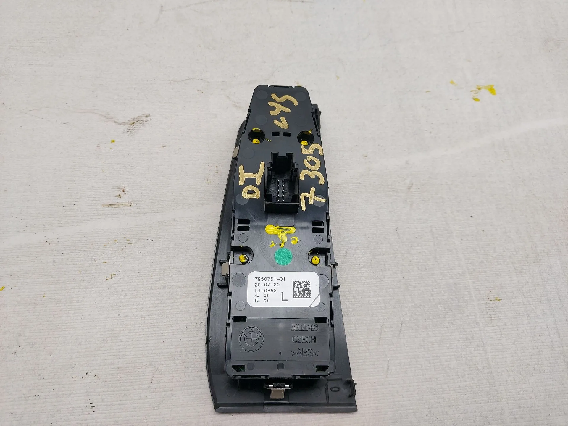 Mando Elevalunas Delantero Izquierdo para Bmw 1 (F40)