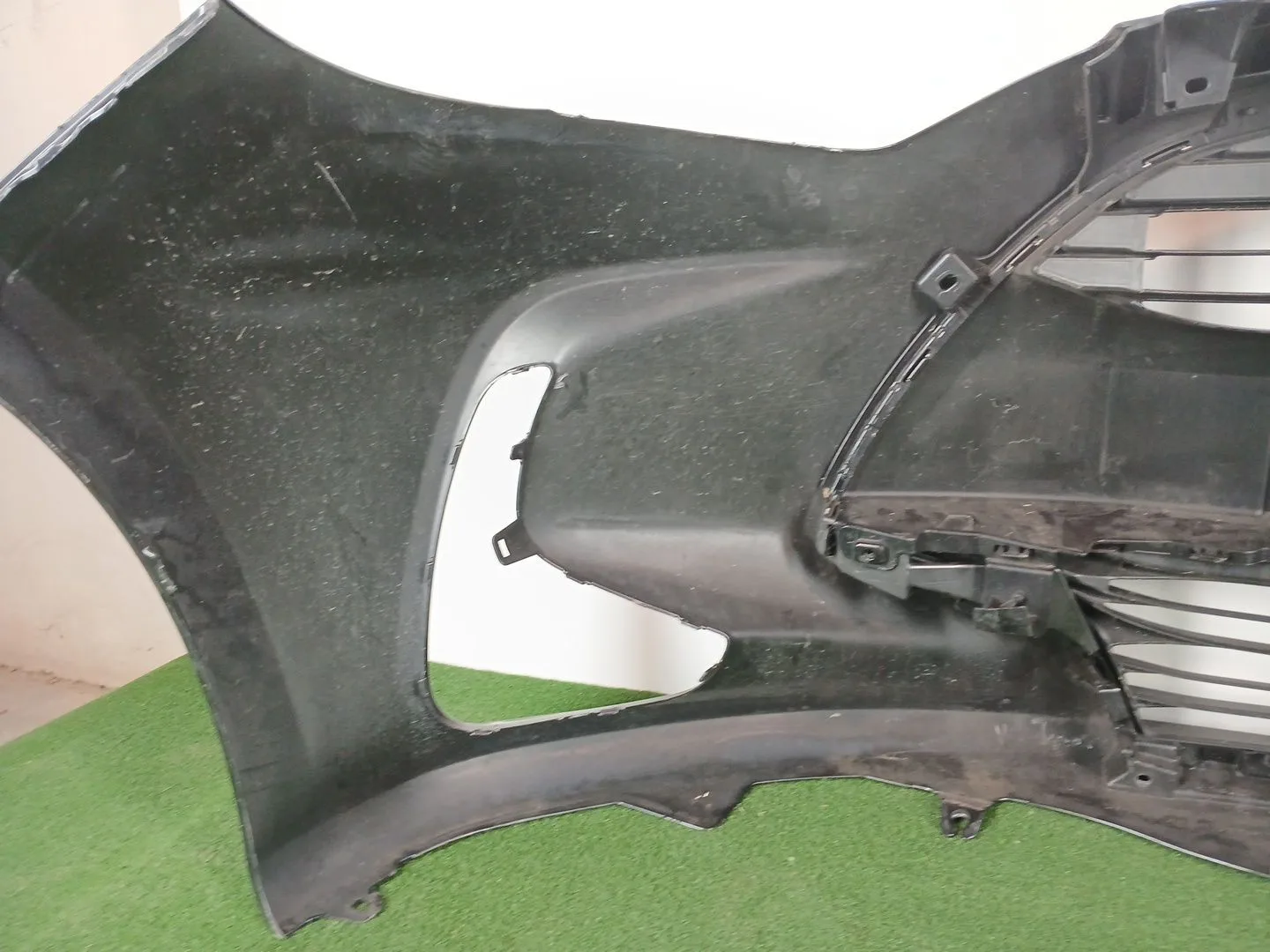 Paragolpes Delantero para Toyota Yaris Cross (Mxp_)