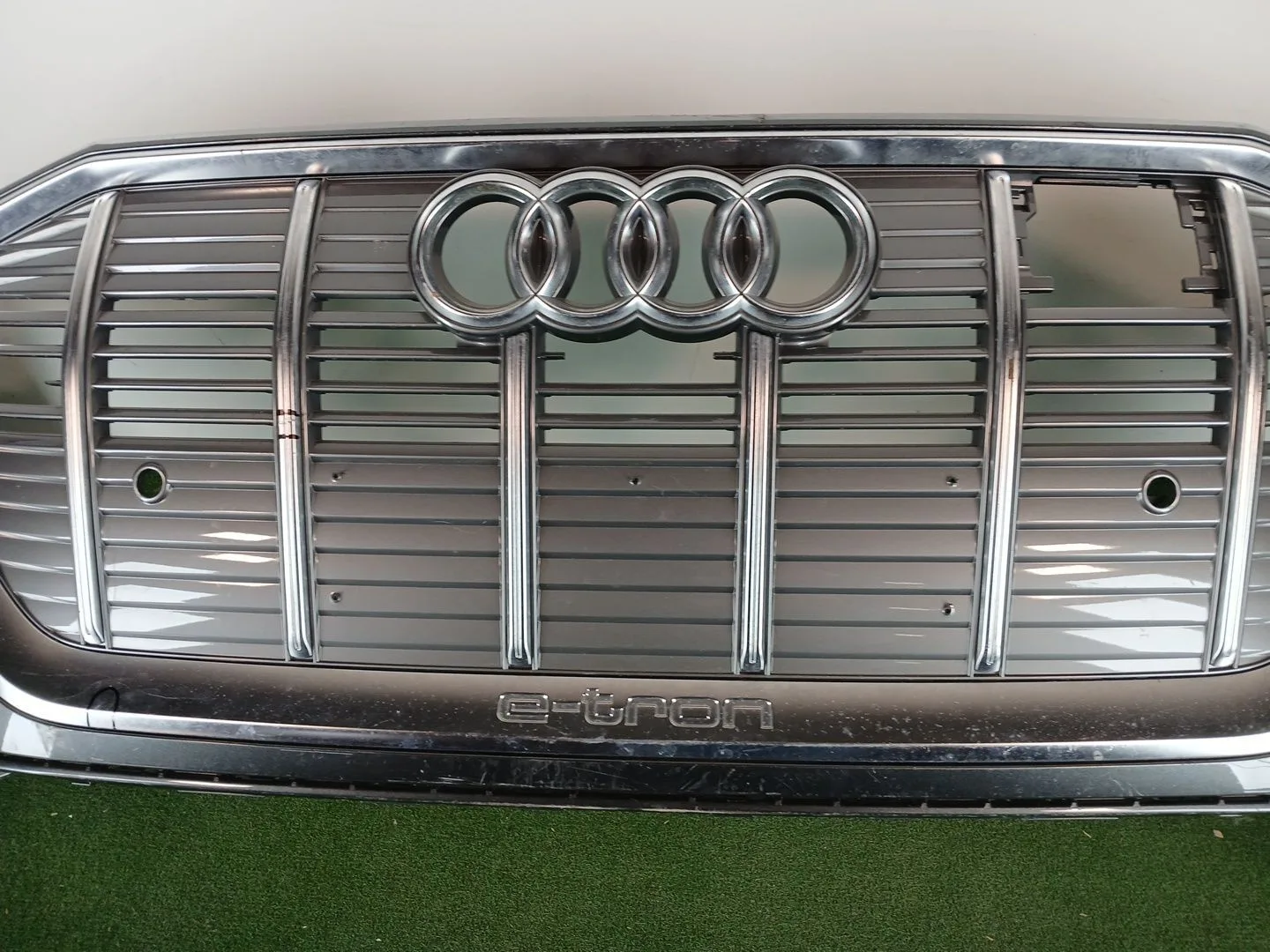 Paragolpes Delantero para Audi E-Tron (Gen)
