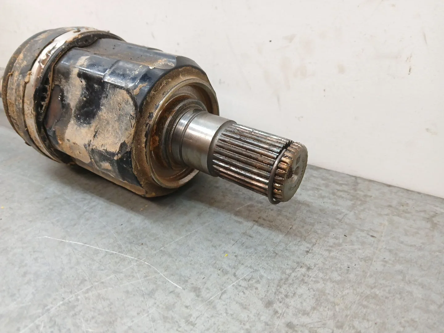 Transmision Delantera Izquierda para Hyundai Tucson (Nx4E, Nx4A)
