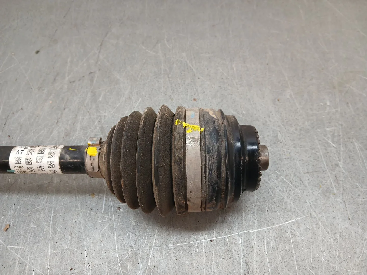 Transmision Delantera Izquierda para Bmw 1 (F40)