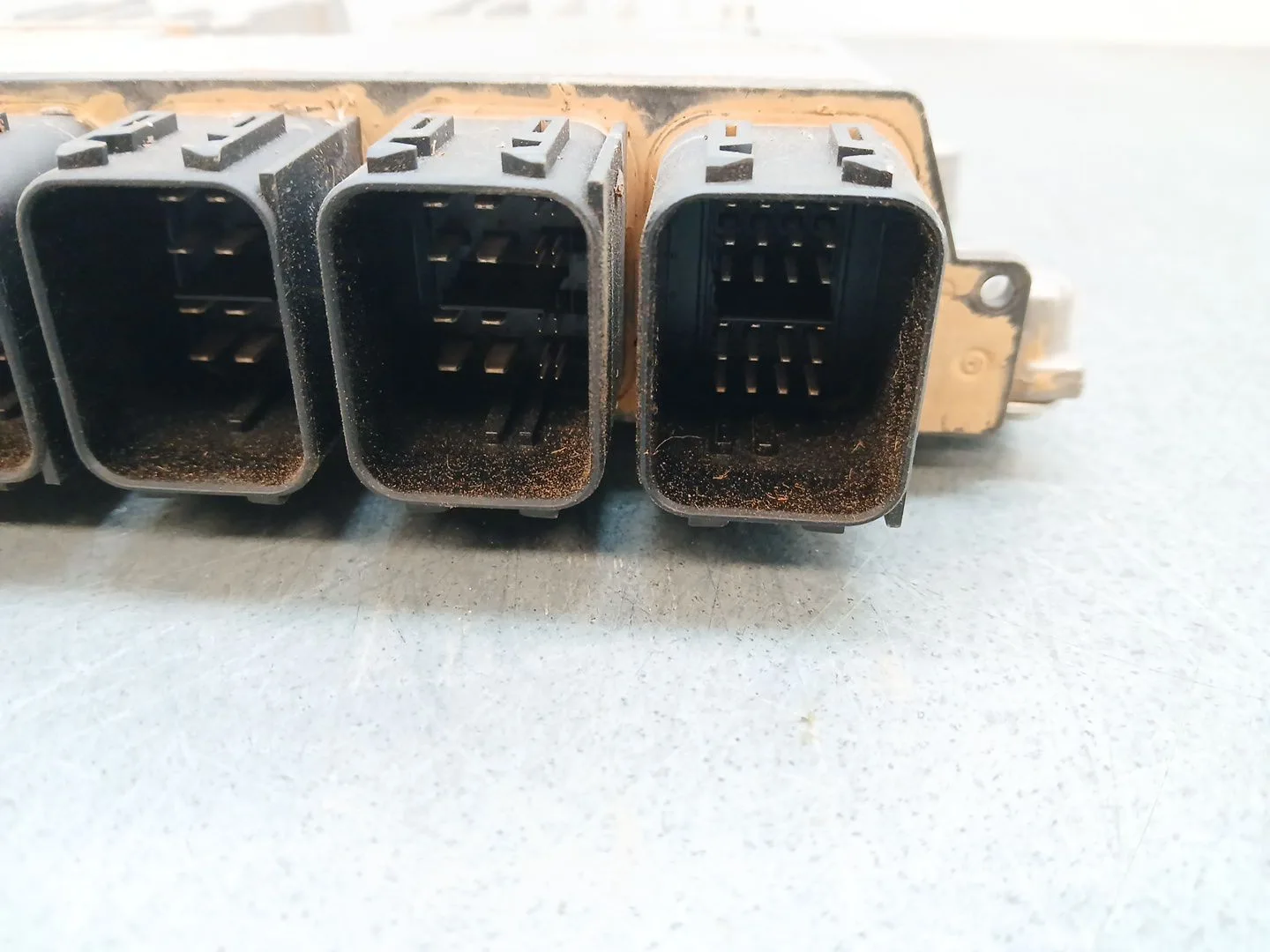 Centralita Motor Uce para Bmw 1 (F40)