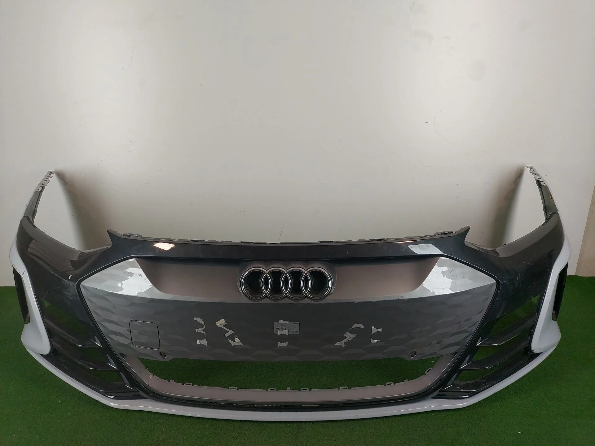 Paragolpes Delantero para Audi E-Tron (Gen)