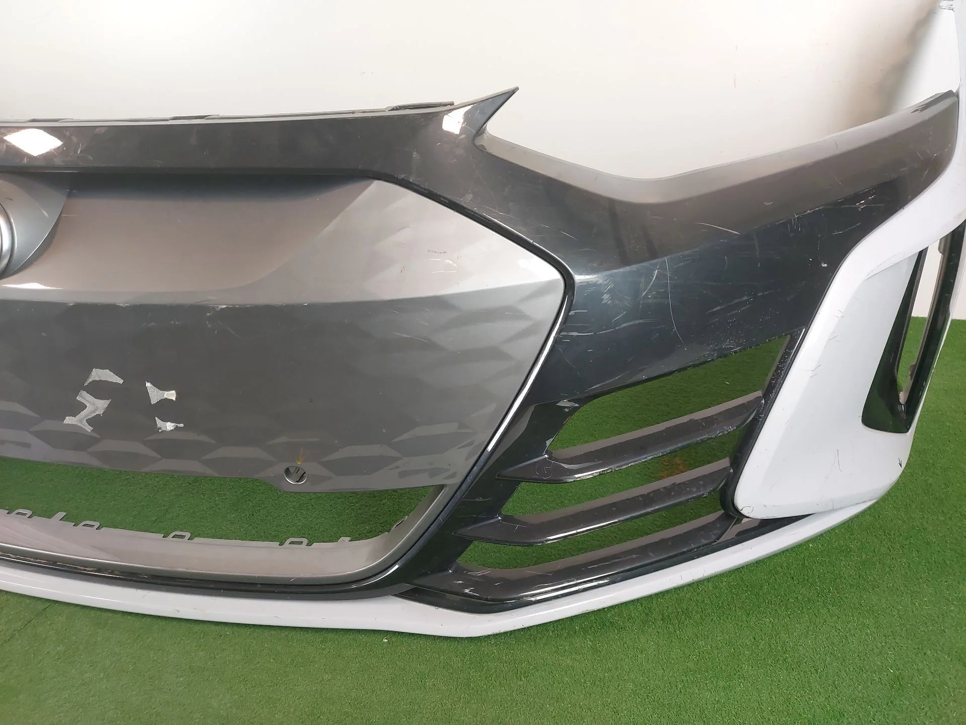 Paragolpes Delantero para Audi E-Tron (Gen)