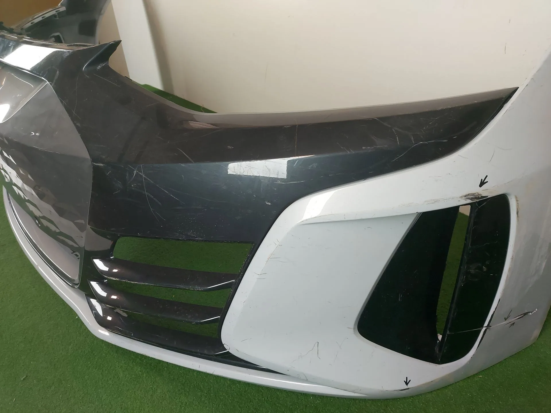Paragolpes Delantero para Audi E-Tron (Gen)