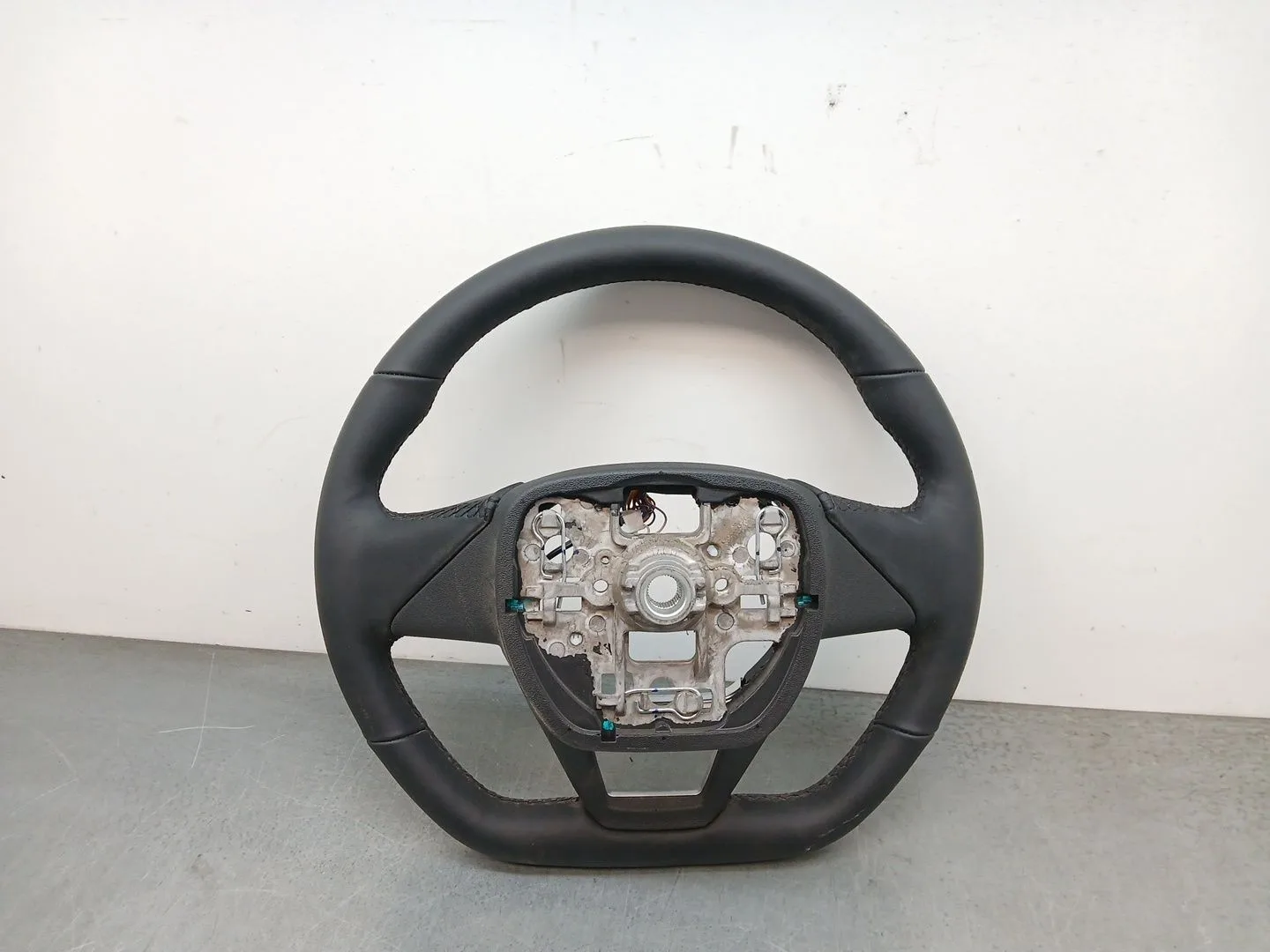 Volante para Omoda 5