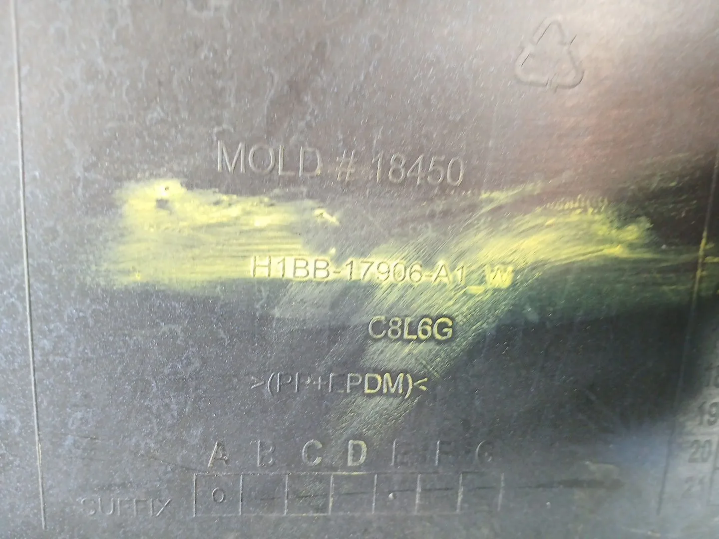 Paragolpes Trasero para Ford Fiesta Vii (Hj, Hf)