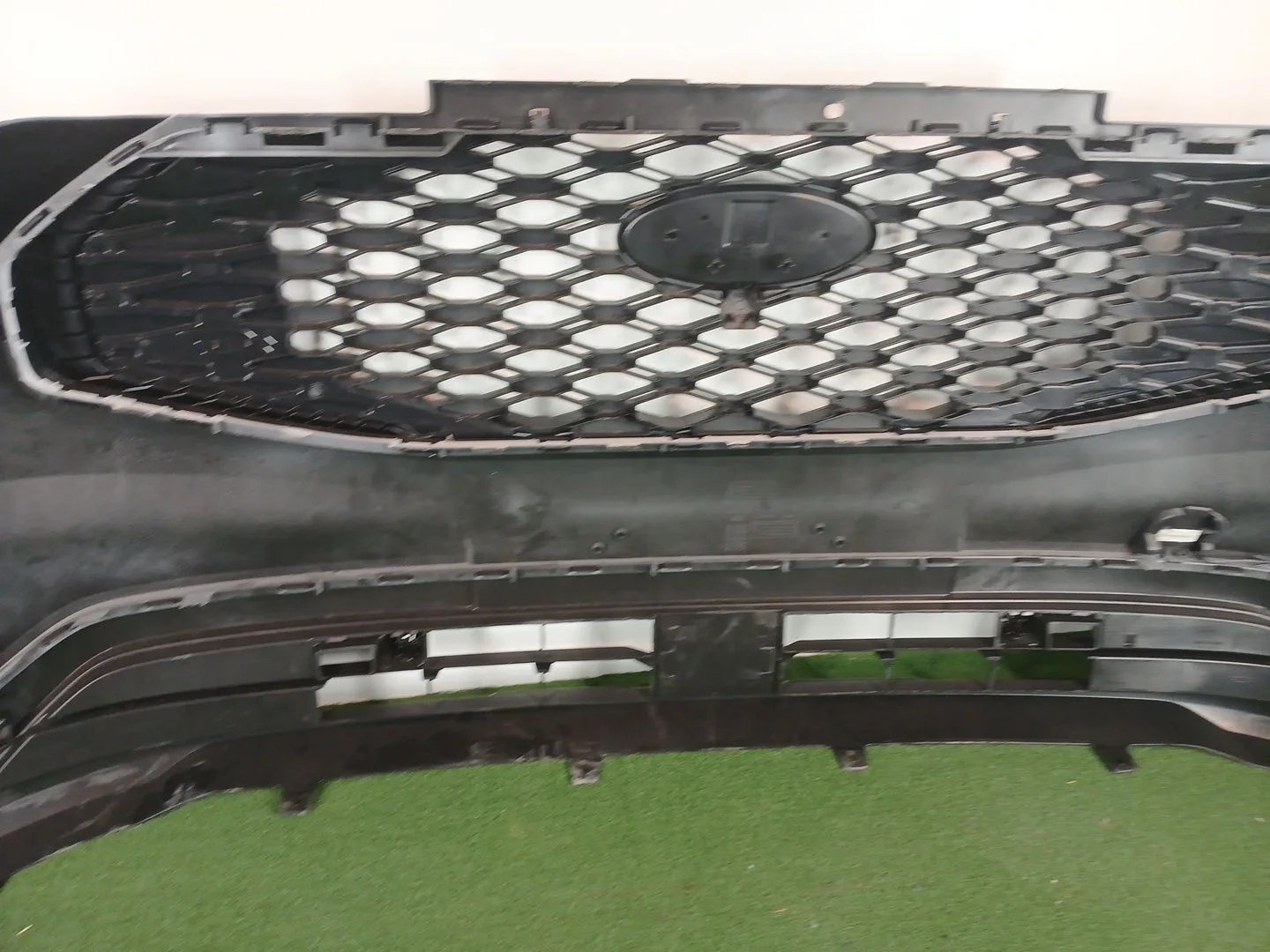 Paragolpes Delantero para Ford Transit Connect V761 Furgoneta/Monovolumen (Skn)