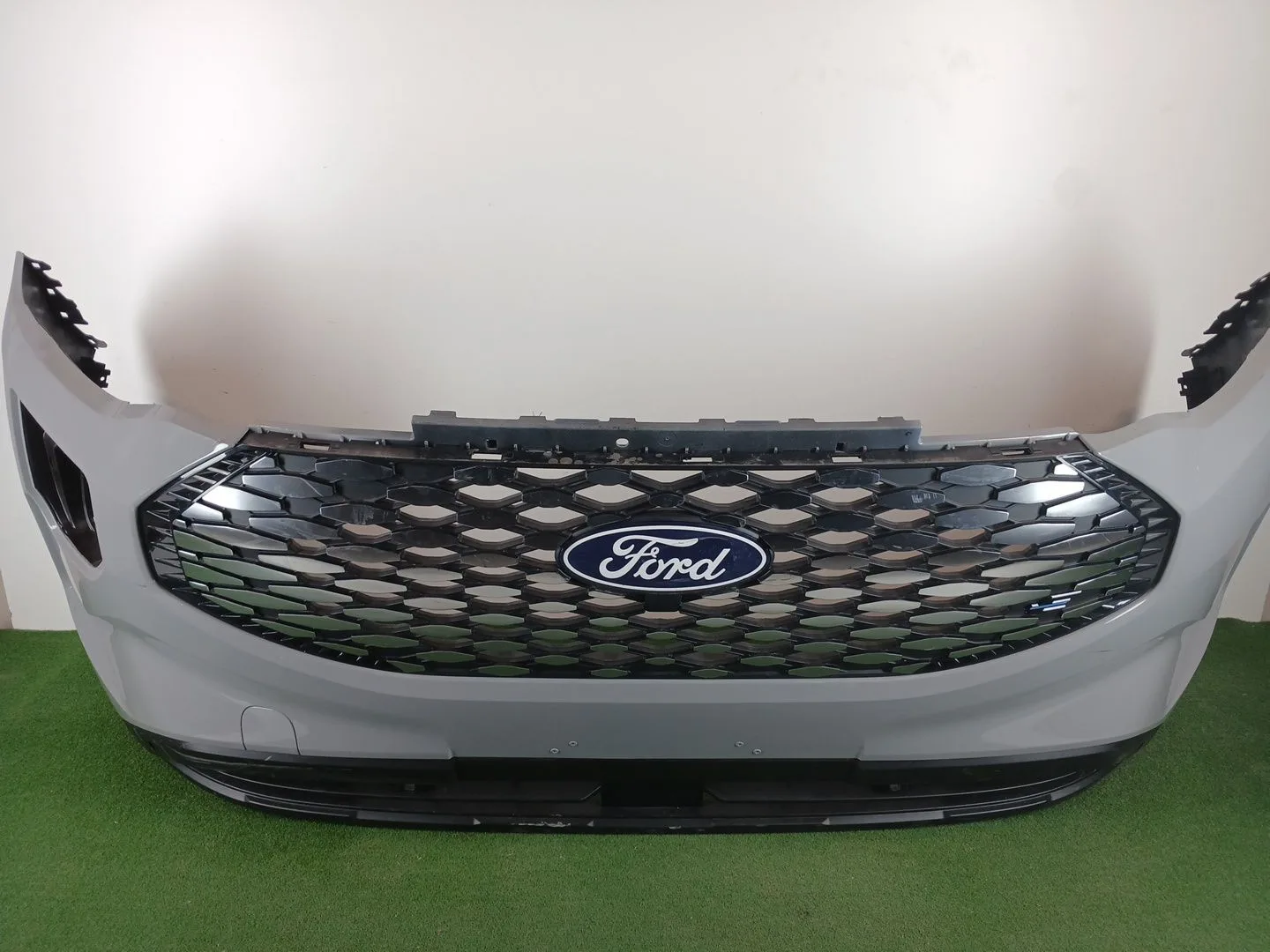 Paragolpes Delantero para Ford Transit Connect V761 Furgoneta/Monovolumen (Skn)