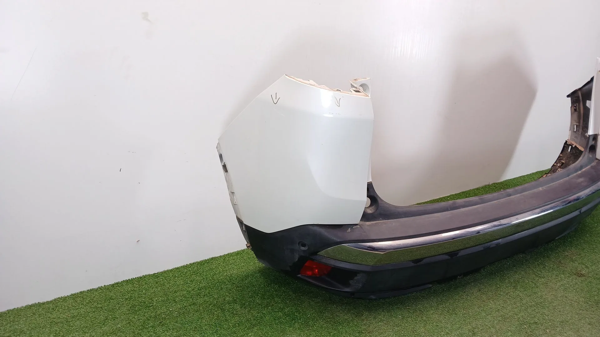 Paragolpes Trasero para Peugeot 3008 Ii Suv (Mc_, Mr_, Mj_, M4_)
