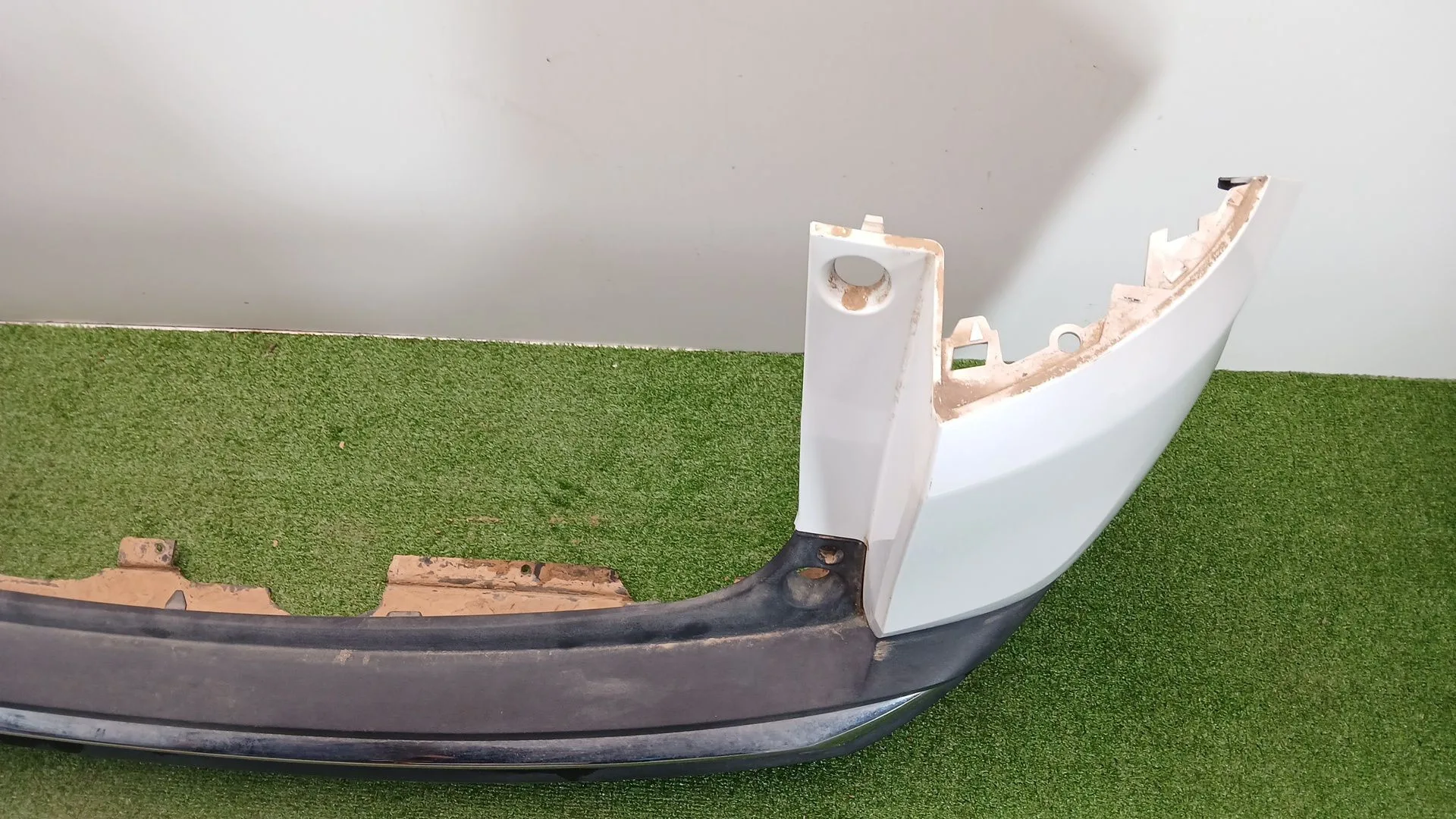 Paragolpes Trasero para Peugeot 3008 Ii Suv (Mc_, Mr_, Mj_, M4_)