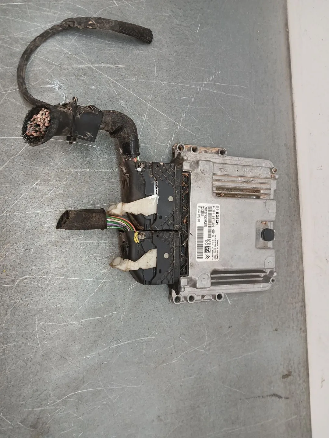 Centralita Motor Uce para Peugeot 3008 Ii Suv (Mc_, Mr_, Mj_, M4_)
