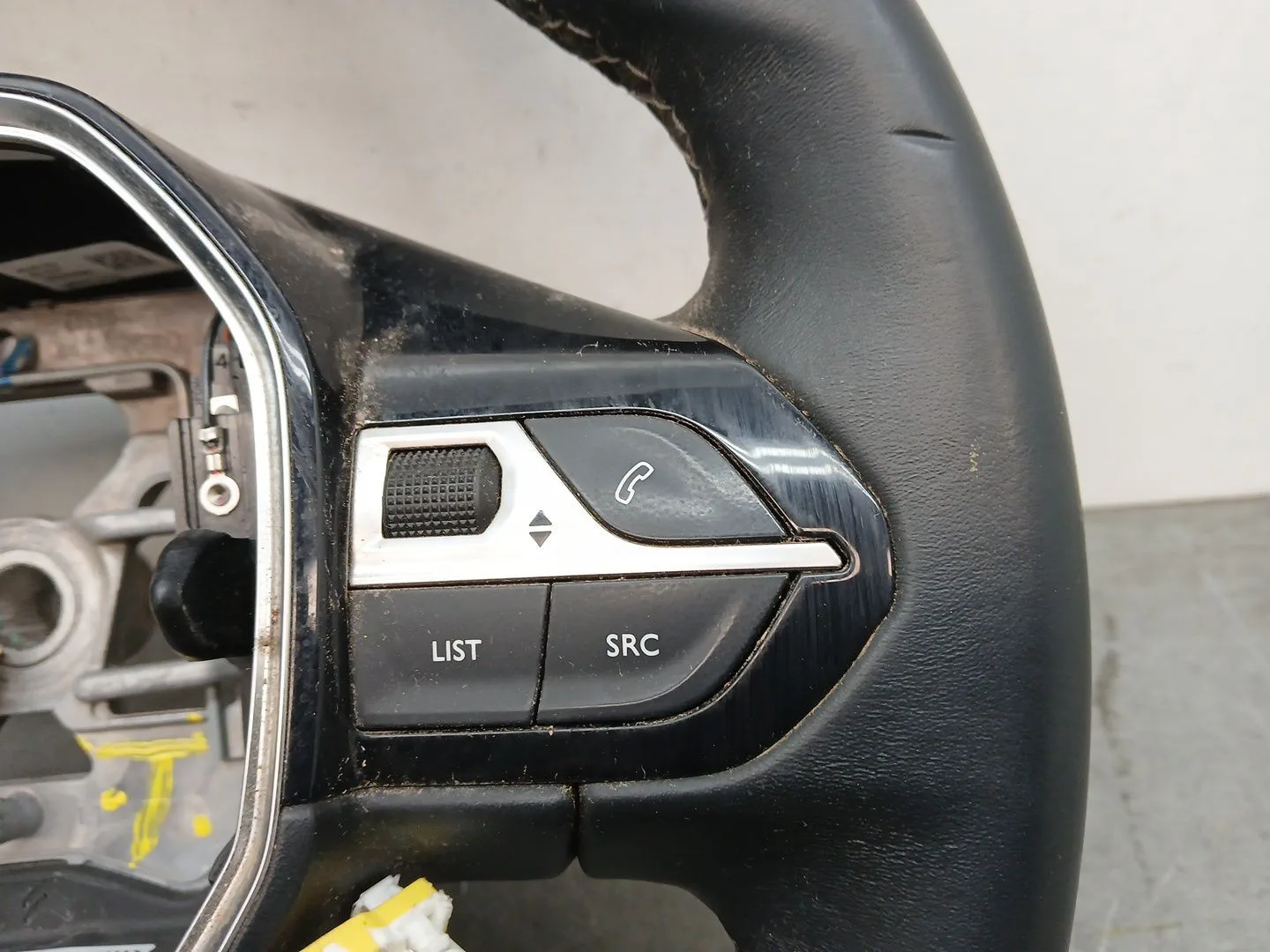 Volante para Peugeot 3008 Ii Suv (Mc_, Mr_, Mj_, M4_)