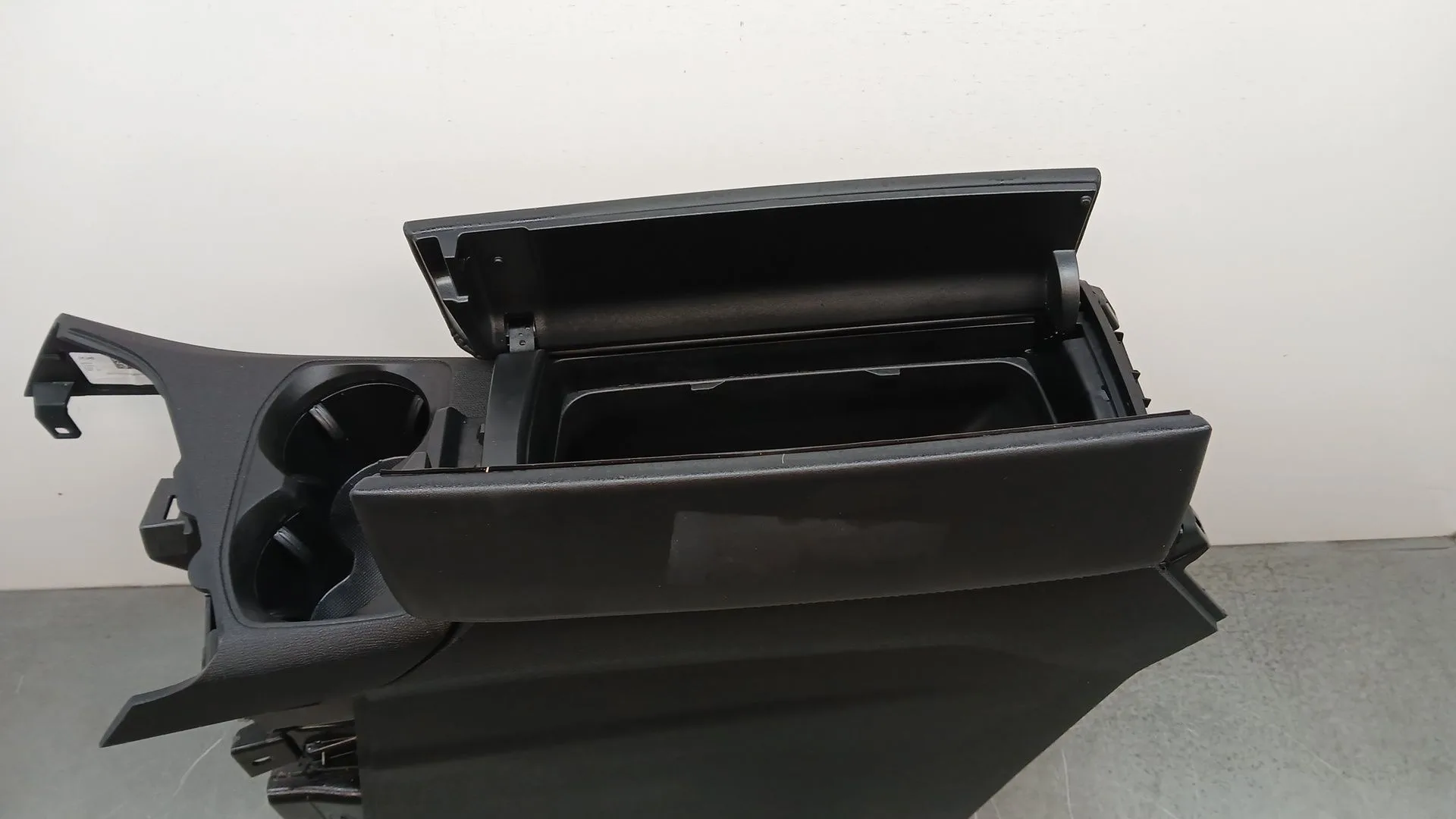 Apoyabrazos Central para Peugeot 3008 Ii Suv (Mc_, Mr_, Mj_, M4_)