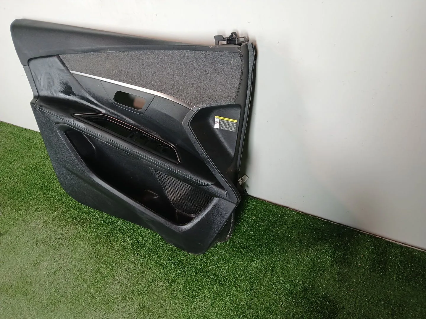 Guarnecido Puerta Delantera Izquierda para Peugeot 3008 Ii Suv (Mc_, Mr_, Mj_, M4_)