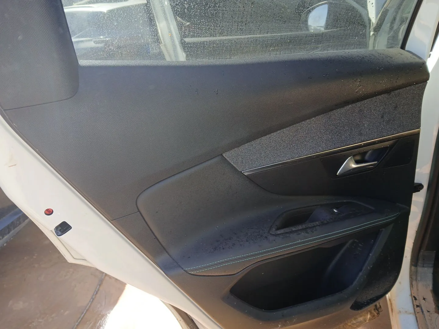 Guarnecido Puerta Trasera Izquierda para Peugeot 3008 Ii Suv (Mc_, Mr_, Mj_, M4_)