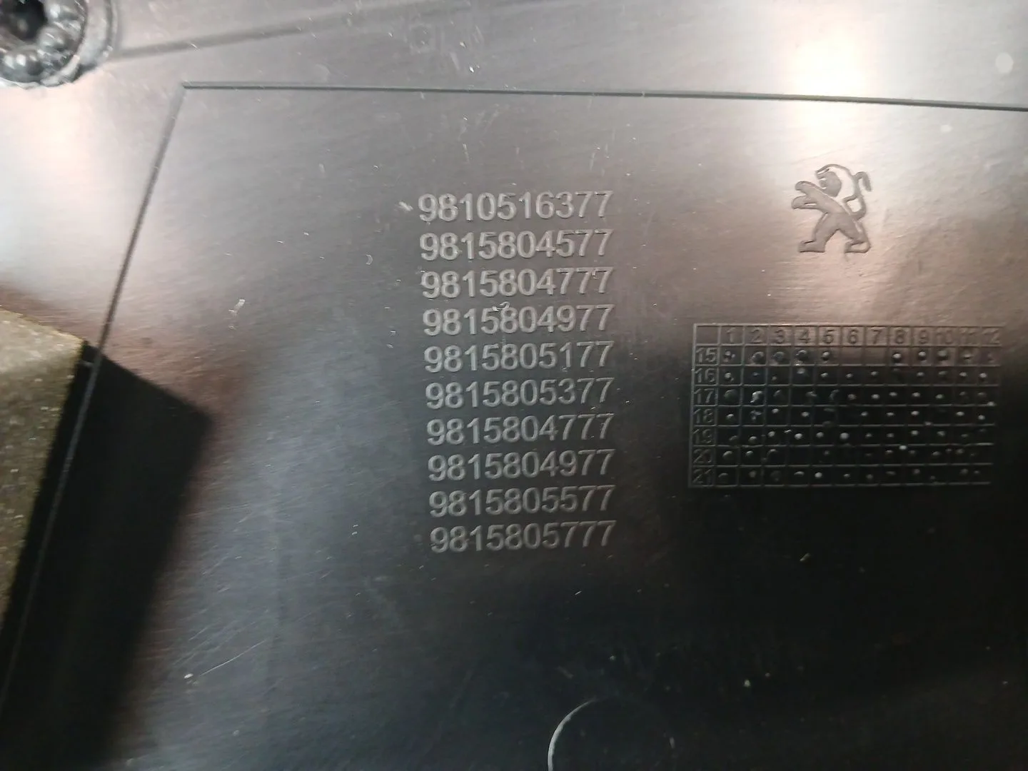 Guarnecido Puerta Trasera Izquierda para Peugeot 3008 Ii Suv (Mc_, Mr_, Mj_, M4_)