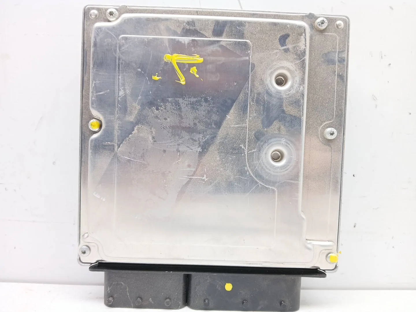 Centralita Motor Uce para Bmw Serie 7 (E65/E66)