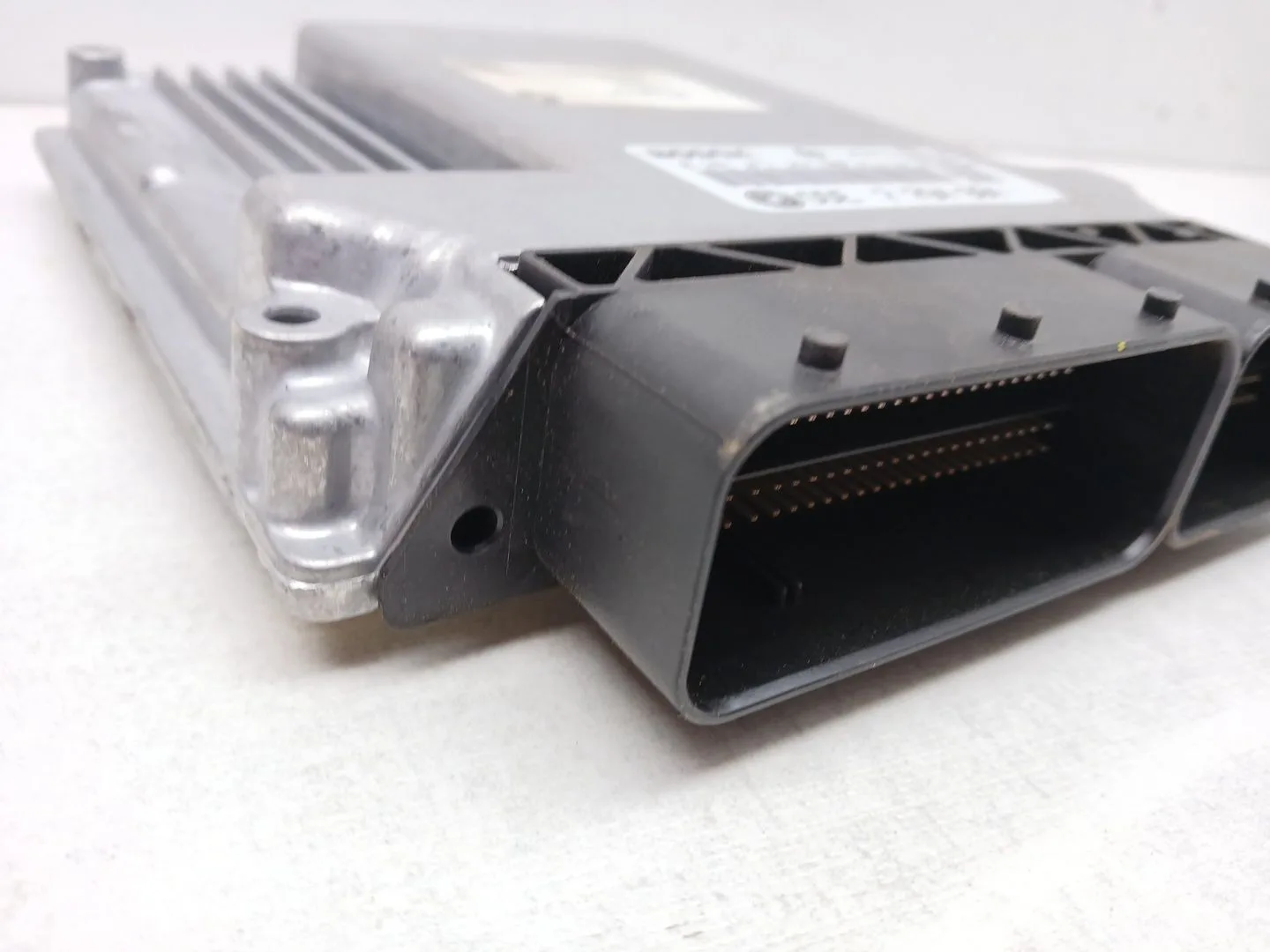 Centralita Motor Uce para Bmw Serie 7 (E65/E66)
