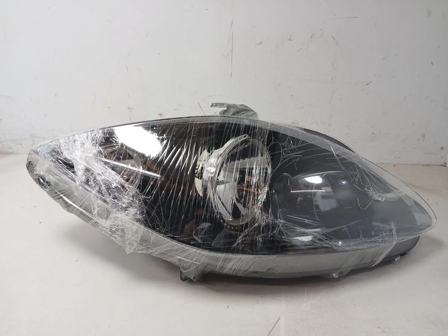 Faro Derecho para Seat Leon (1P1)