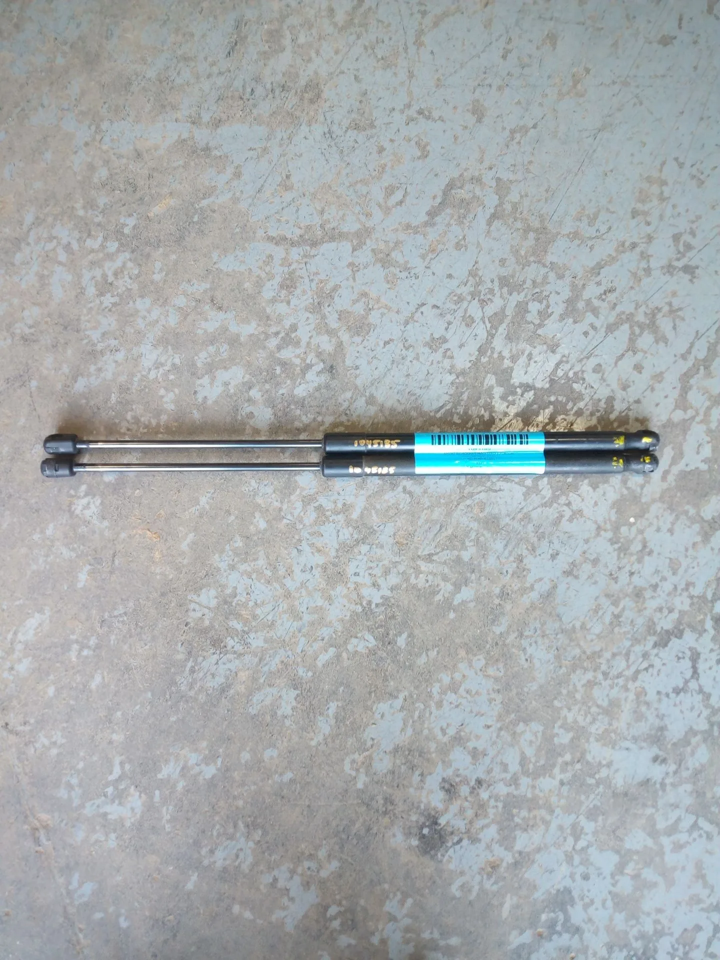 Amortiguadores Maletero / Porton para Ford Fiesta (Cb1)