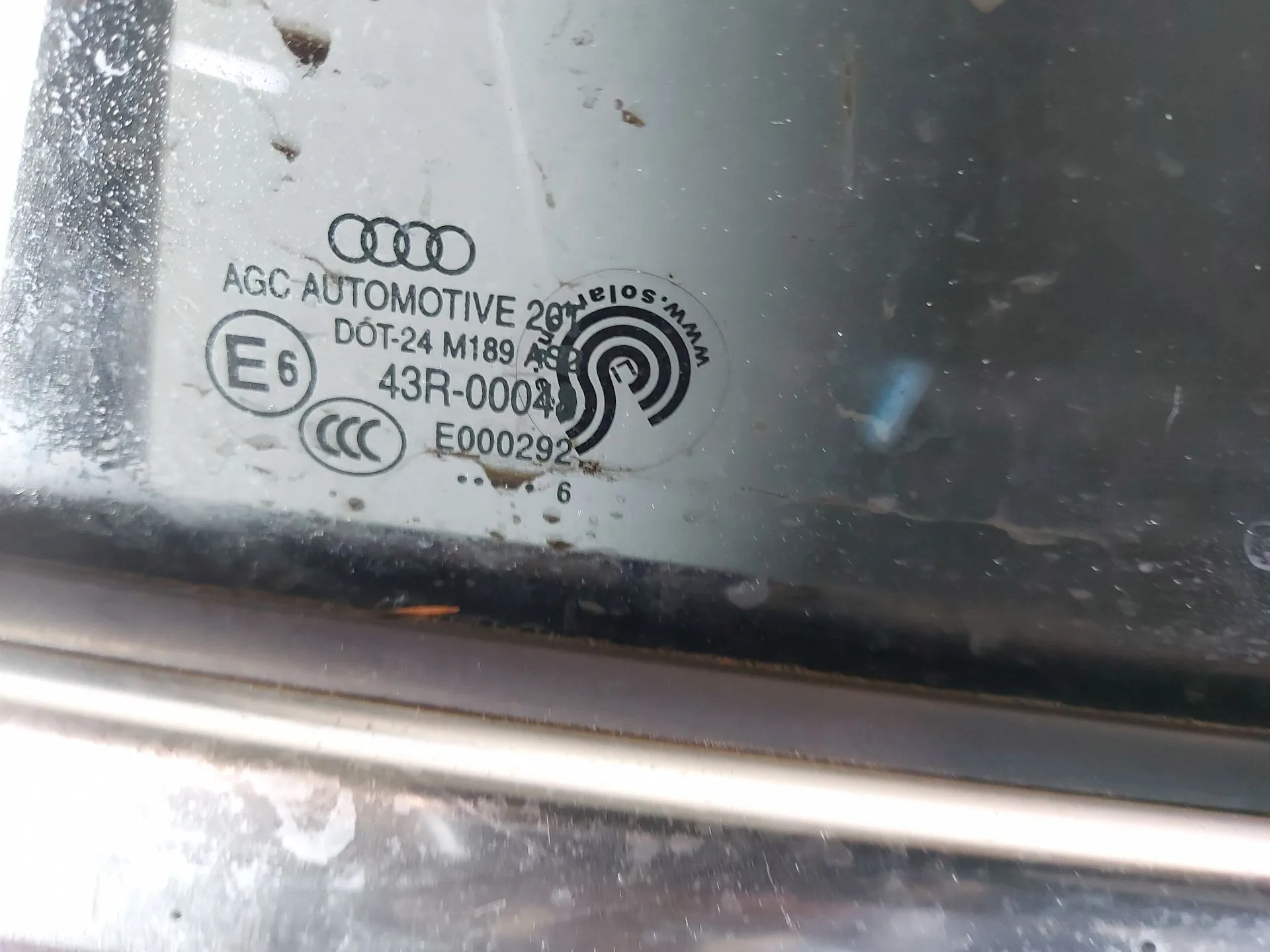 Puerta Trasera Izquierda para Audi Q5 (8Rb)