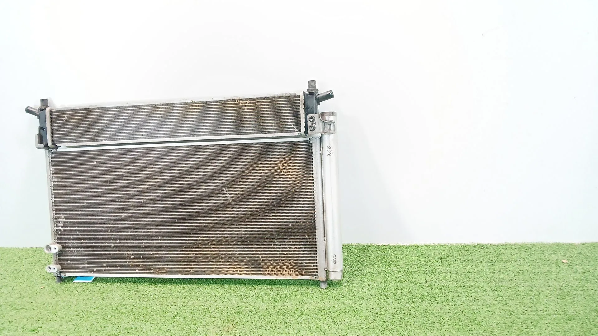 Condensador / Radiador Aire Acondicionado para Toyota Auris Station Wagon (_E18_)