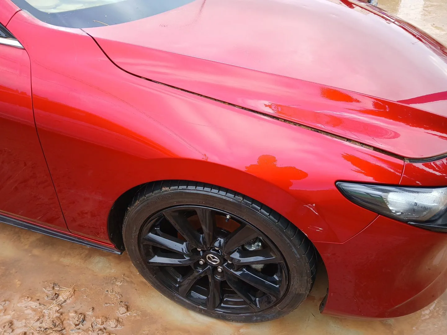 Aleta Delantera Derecha para Mazda 3 Hatchback (Bp)