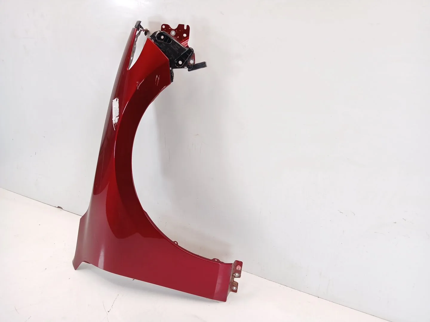 Aleta Delantera Derecha para Mazda 3 Hatchback (Bp)