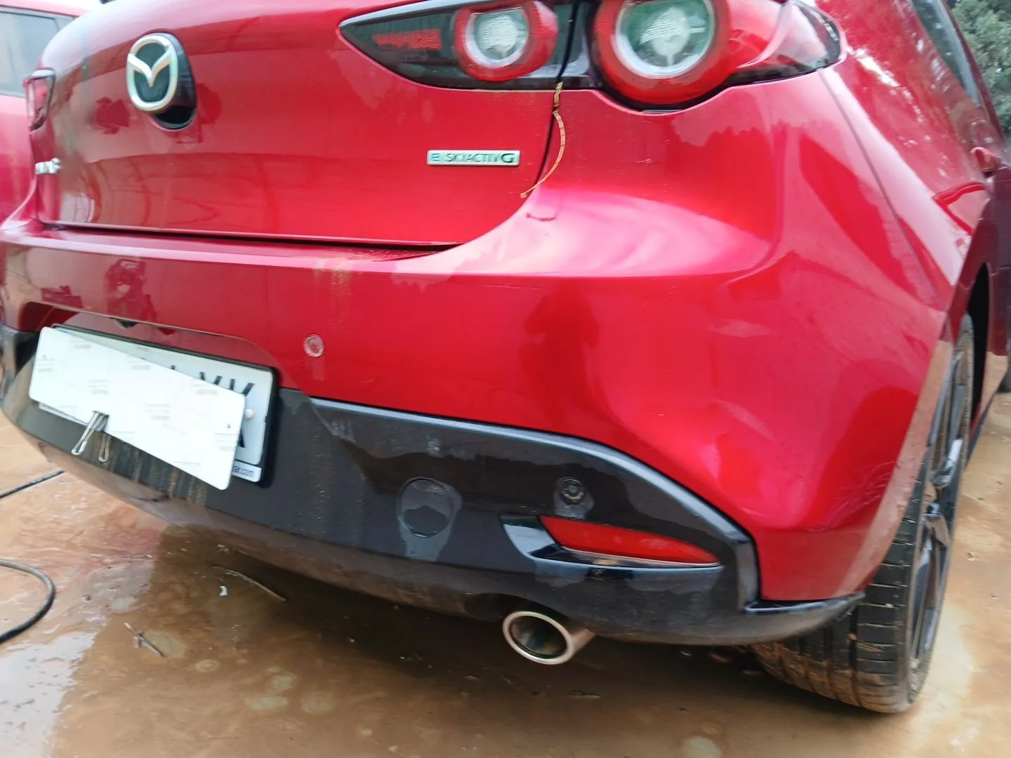 Paragolpes Trasero para Mazda 3 Hatchback (Bp)