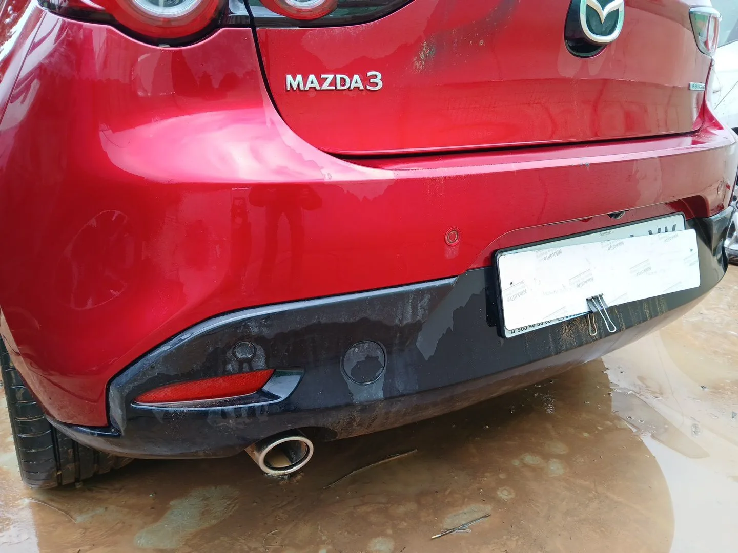 Paragolpes Trasero para Mazda 3 Hatchback (Bp)