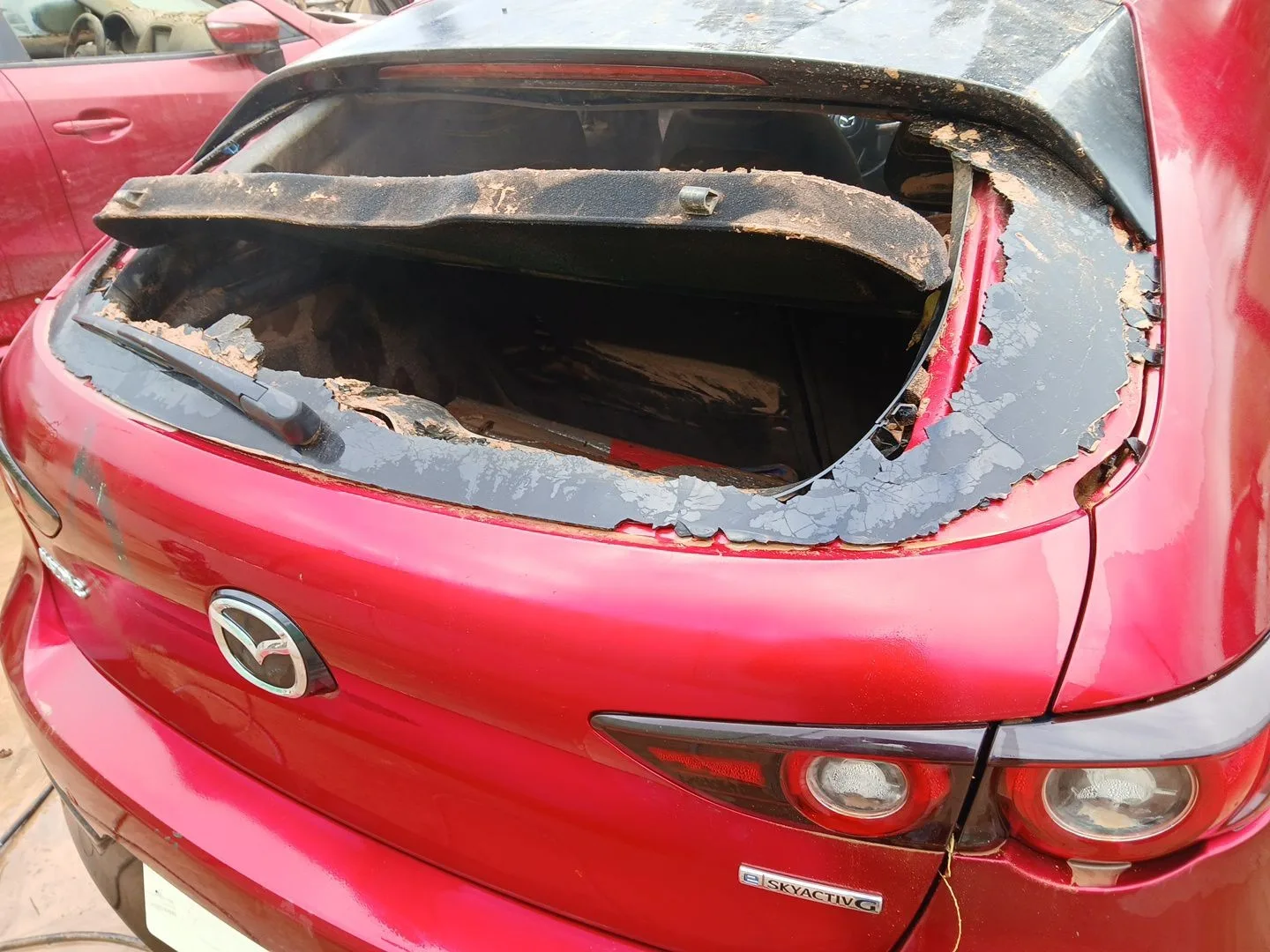 Porton Trasero para Mazda 3 Hatchback (Bp)