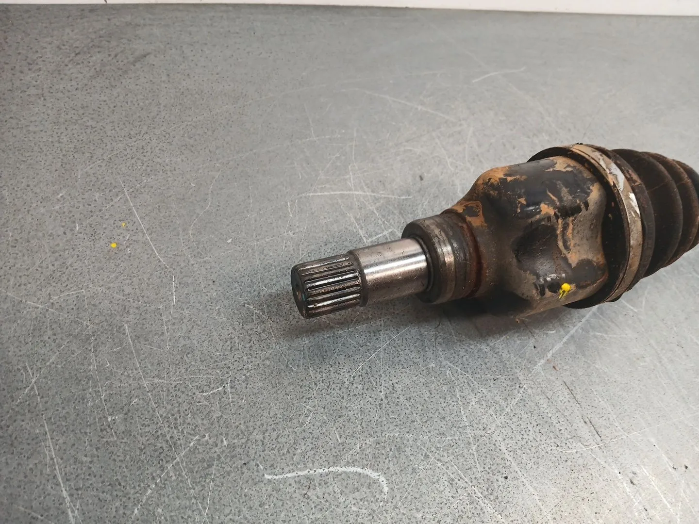 Transmision Delantera Izquierda para Peugeot 108