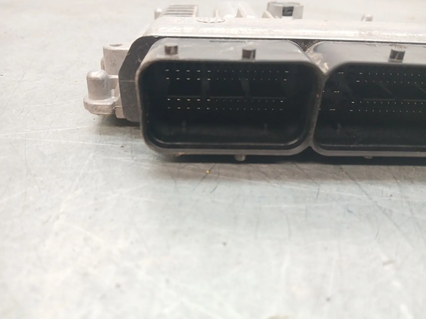 Centralita Motor Uce para Volkswagen Polo Vi (Aw1, Bz1, Ae1)