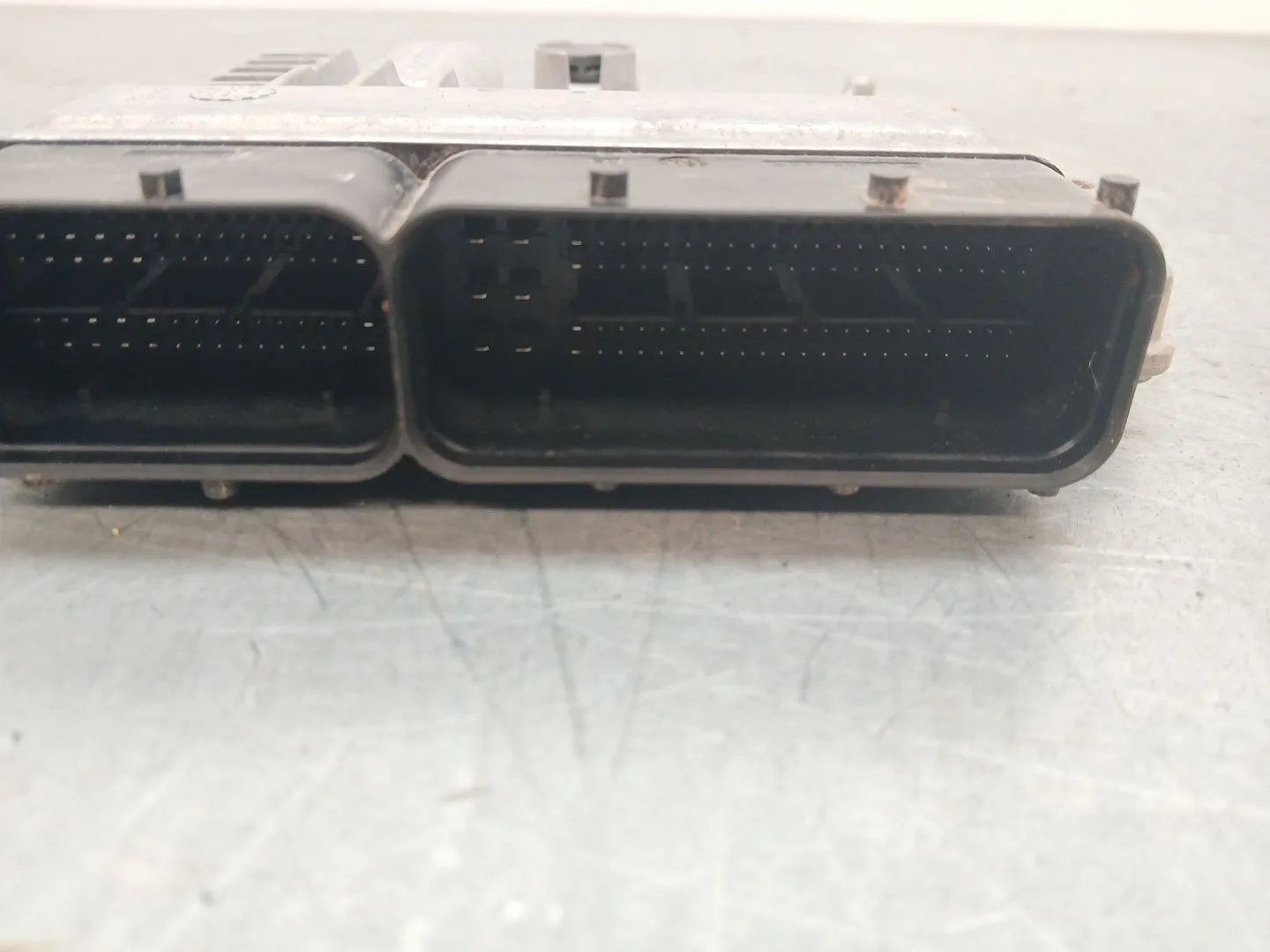 Centralita Motor Uce para Volkswagen Polo Vi (Aw1, Bz1, Ae1)