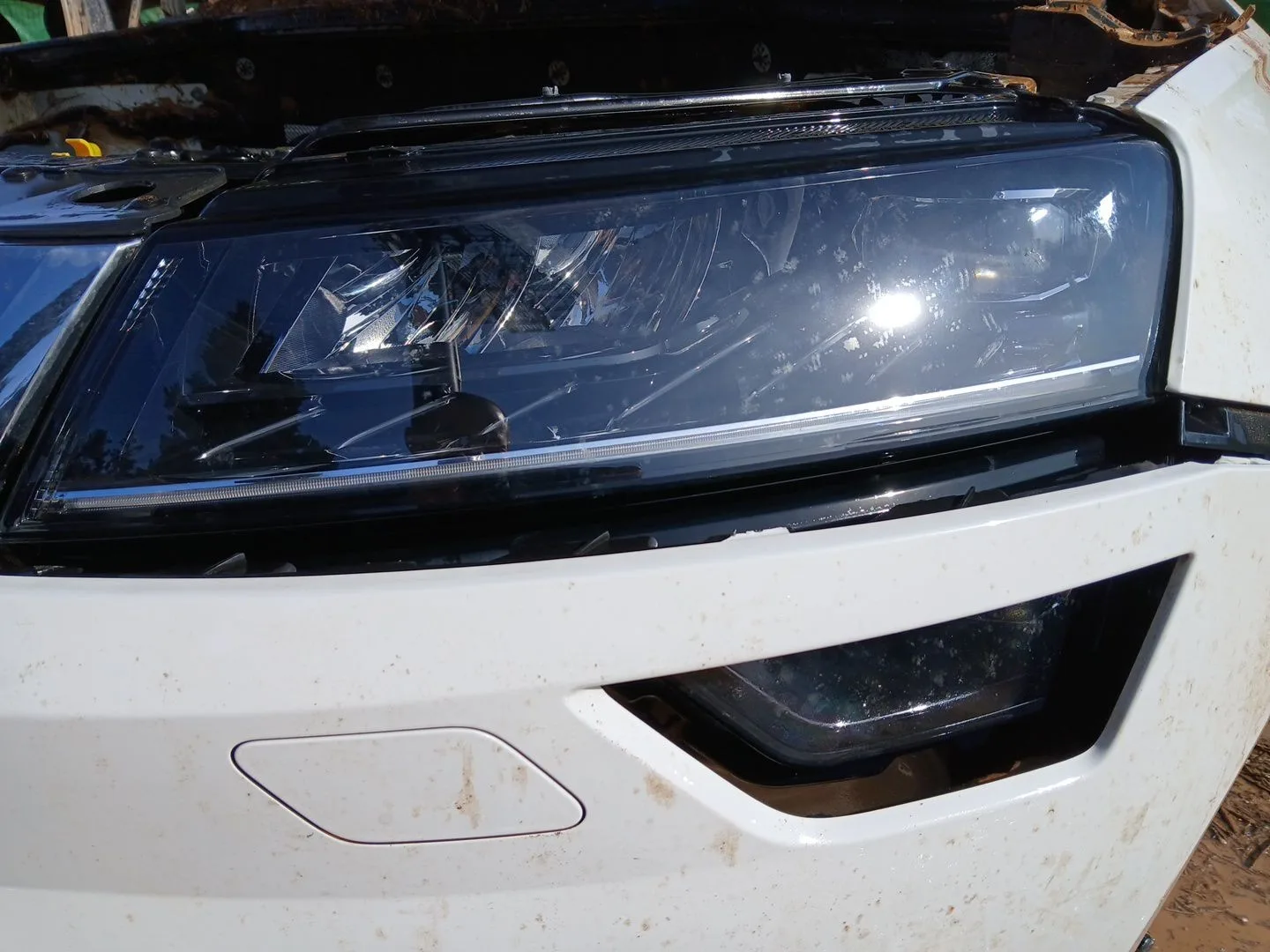 Faro Izquierdo para Skoda Karoq (Nu7, Nd7)