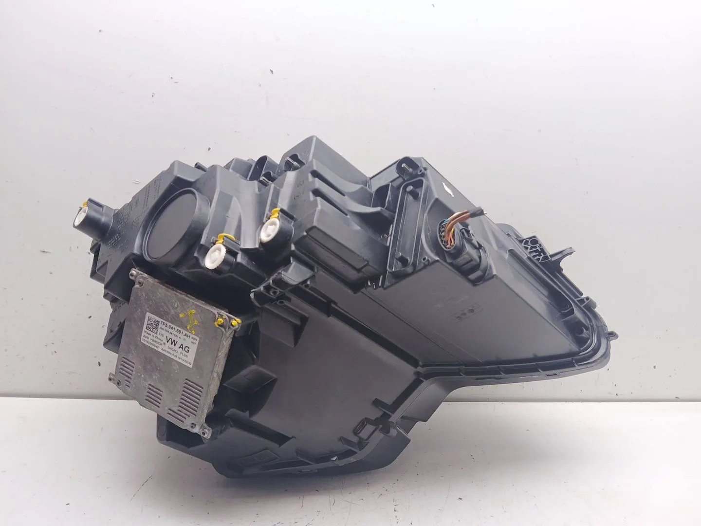 Faro Izquierdo para Skoda Karoq (Nu7, Nd7)