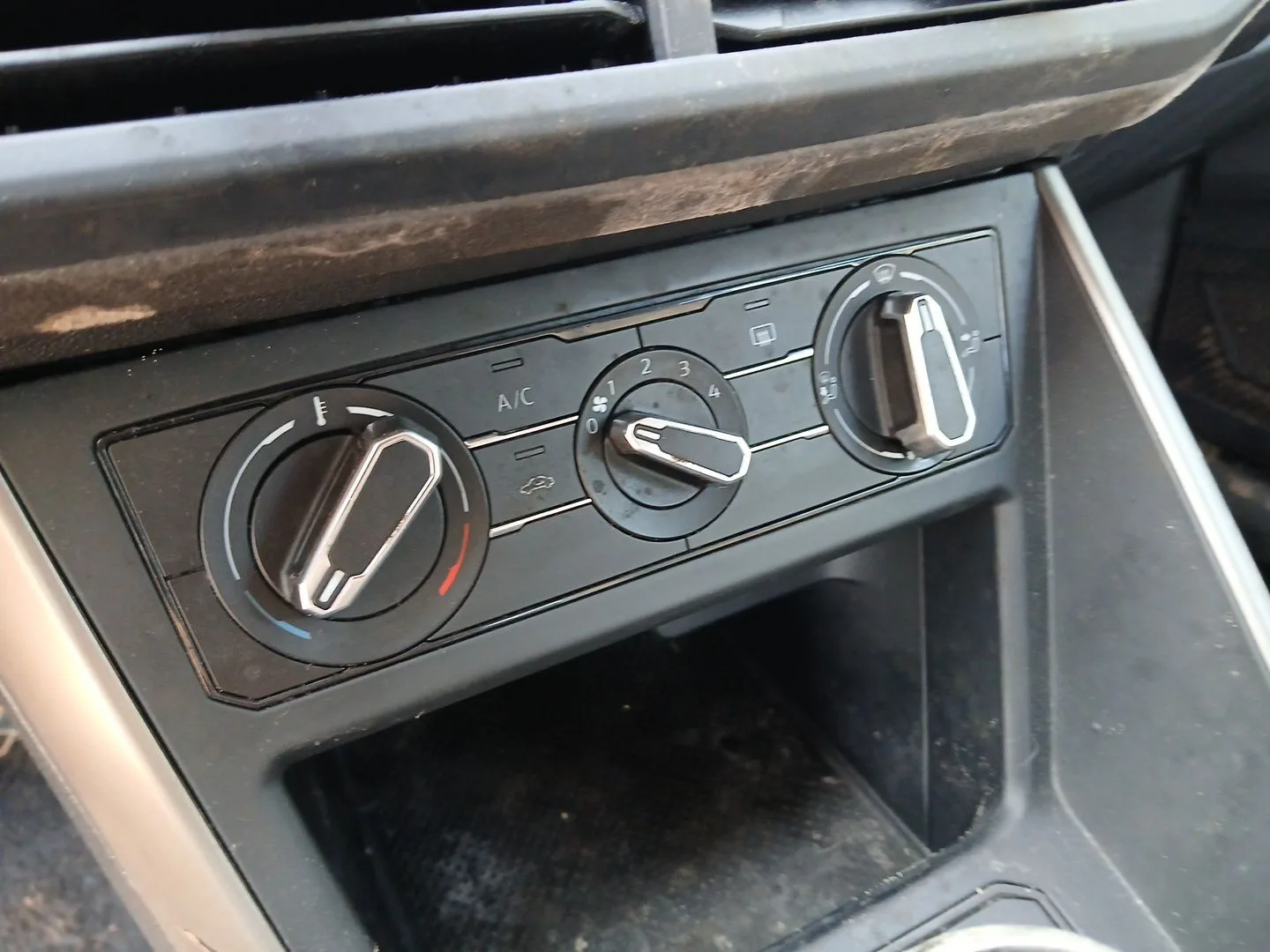 Mando Calefaccion / Aire Acondicionado para Volkswagen Polo Vi (Aw1, Bz1, Ae1)