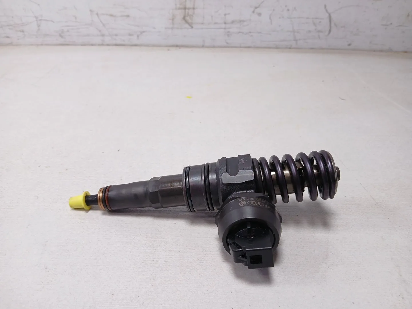 Inyector para Volkswagen Polo (9N3)