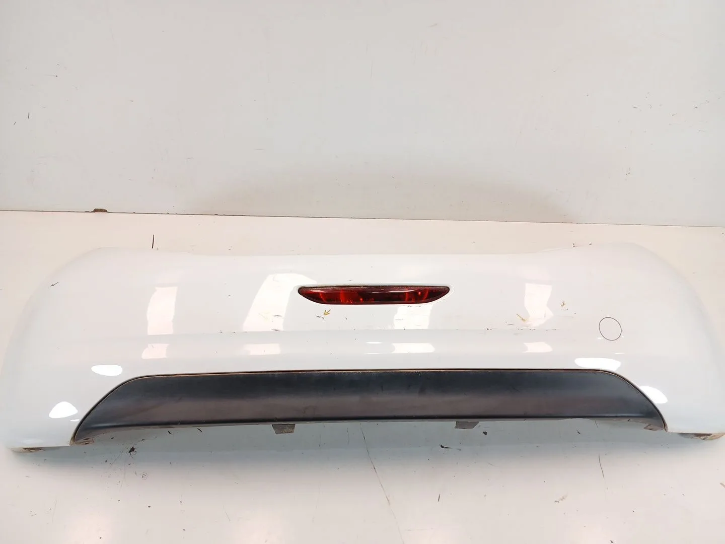 Paragolpes Trasero para Peugeot 208 I (Ca_, Cc_)